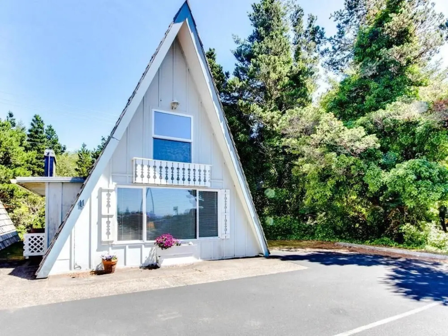 Alpine Chalet 11 Half Loft