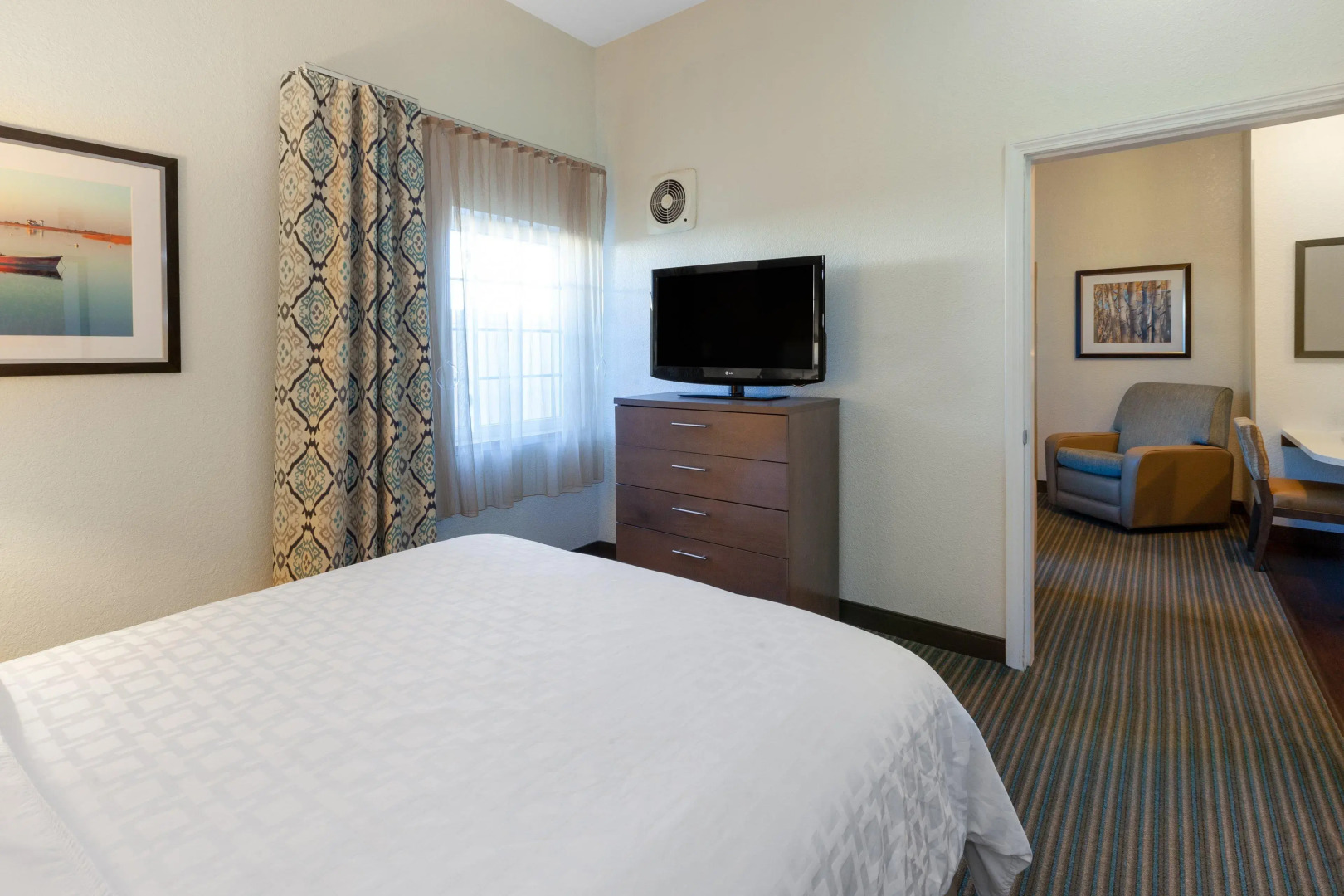 Candlewood Suites West Springfield by IHG