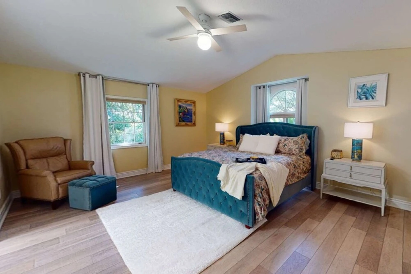 Sarasota Bay Pool Home