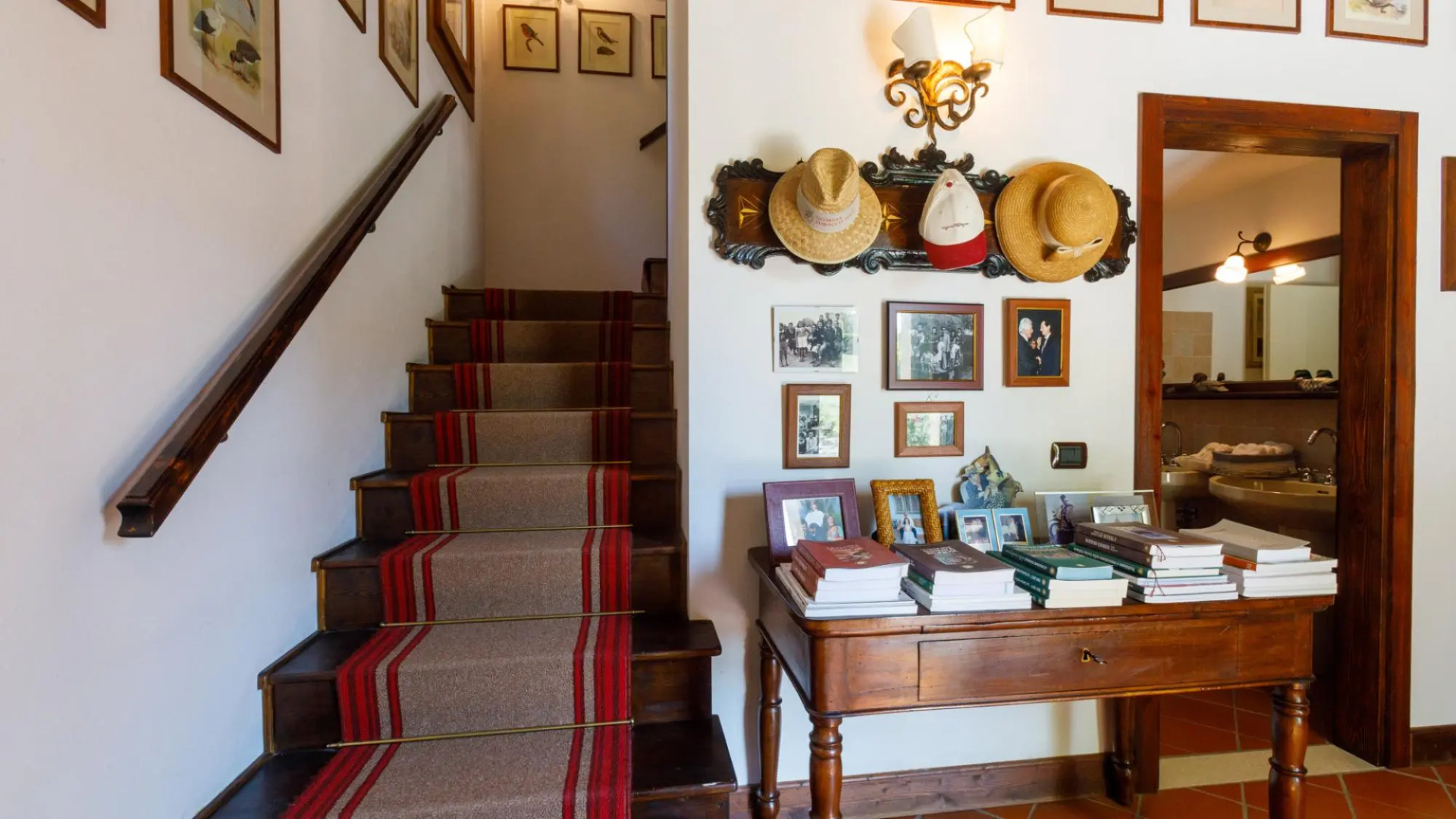 Vr-c943-fond0at - Torre dei Malaspina 6 1