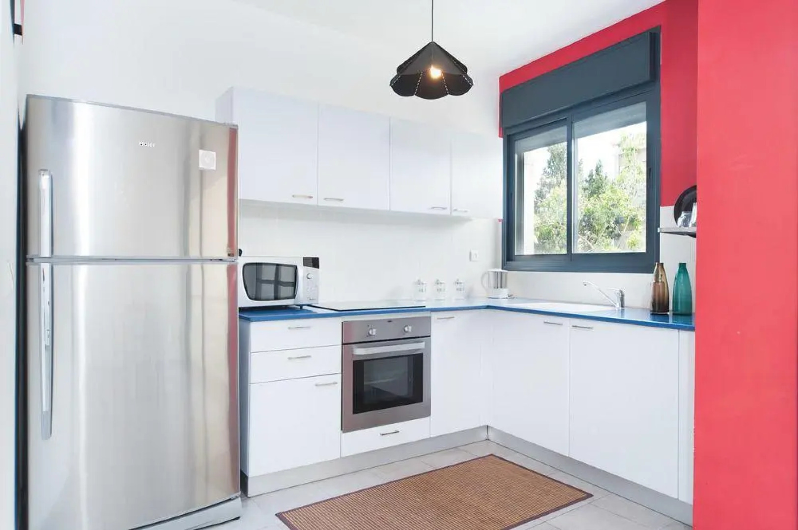 Sea N' Rent - Bar Kokchva Street