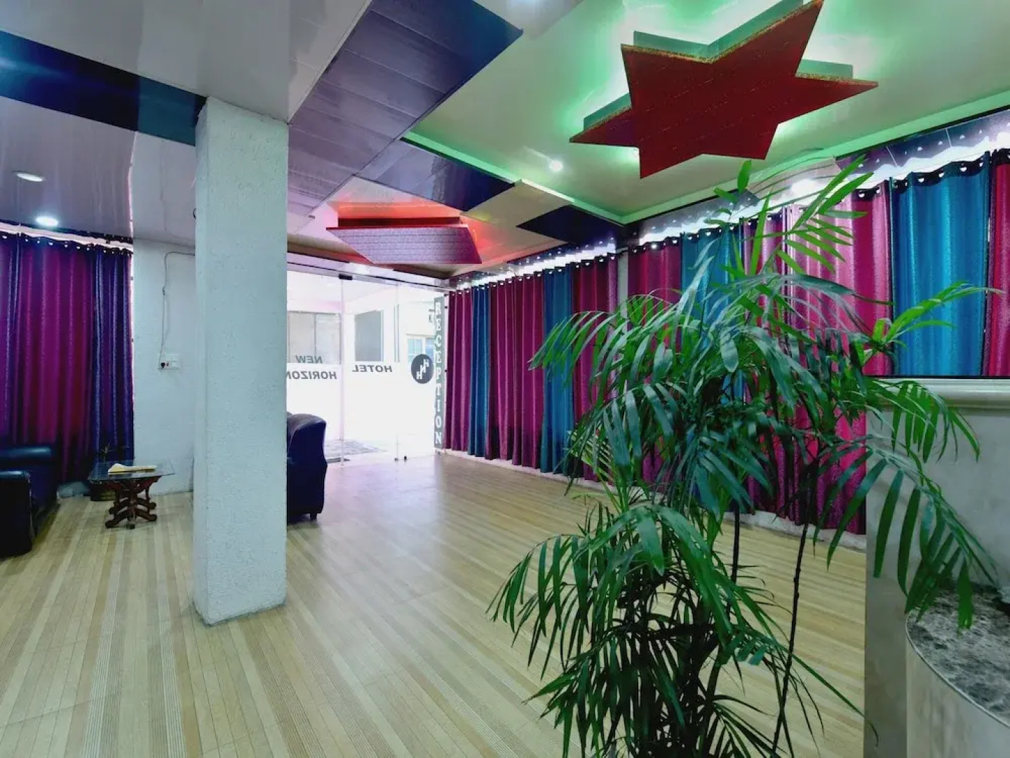 OYO 22775 New Horizon