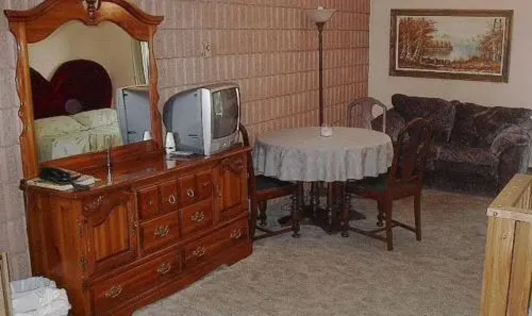 Top Notch Restaurant & Motel