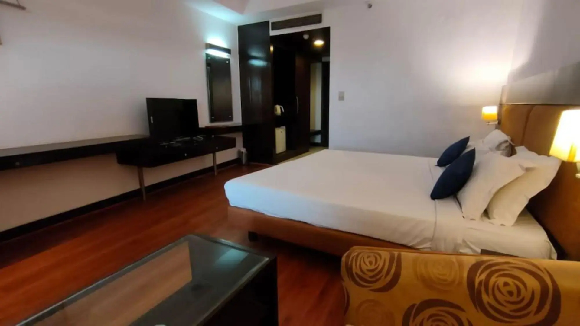 Centaur Hotel IGI Airport