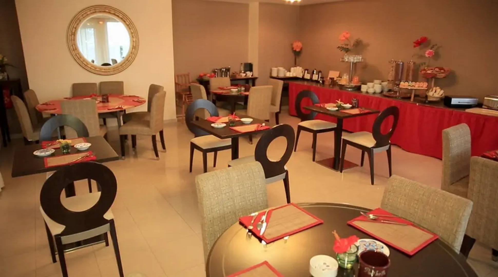 Adonis Grand Geneve Residence Excellior