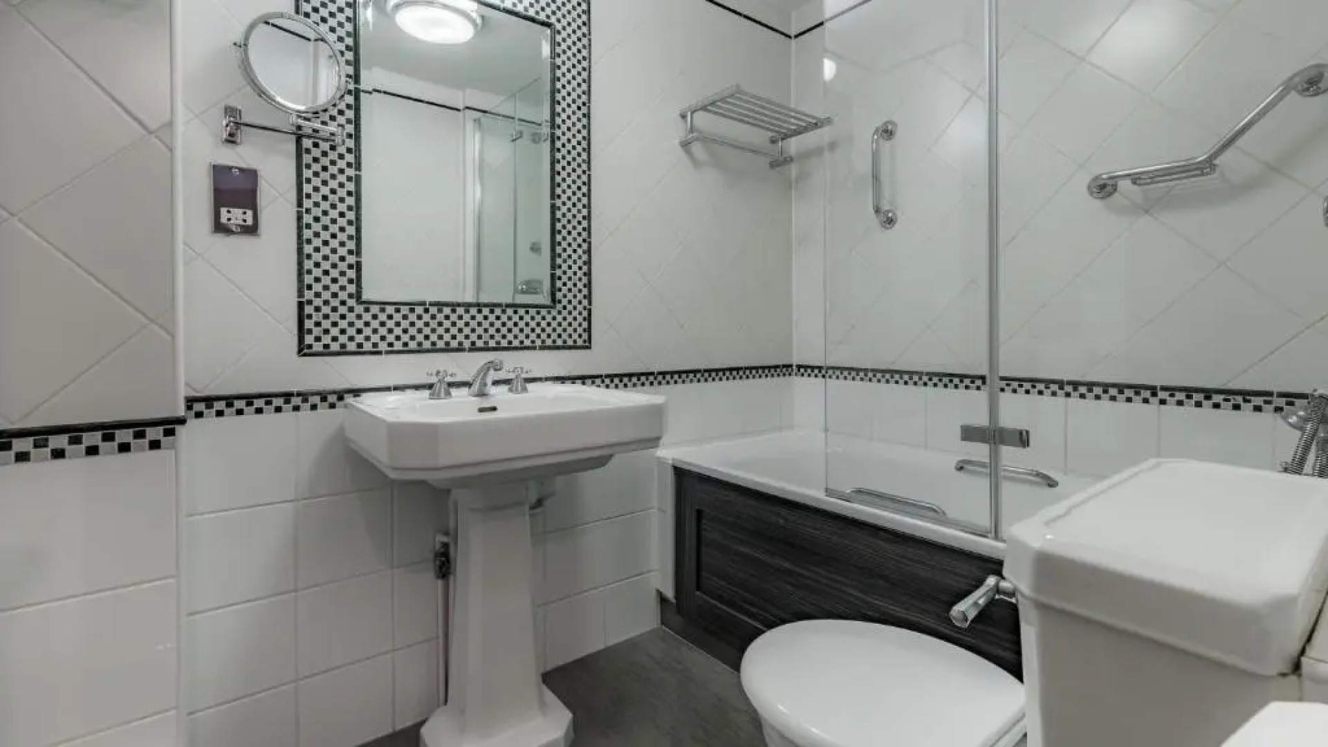 Grand Jersey Hotel & Spa