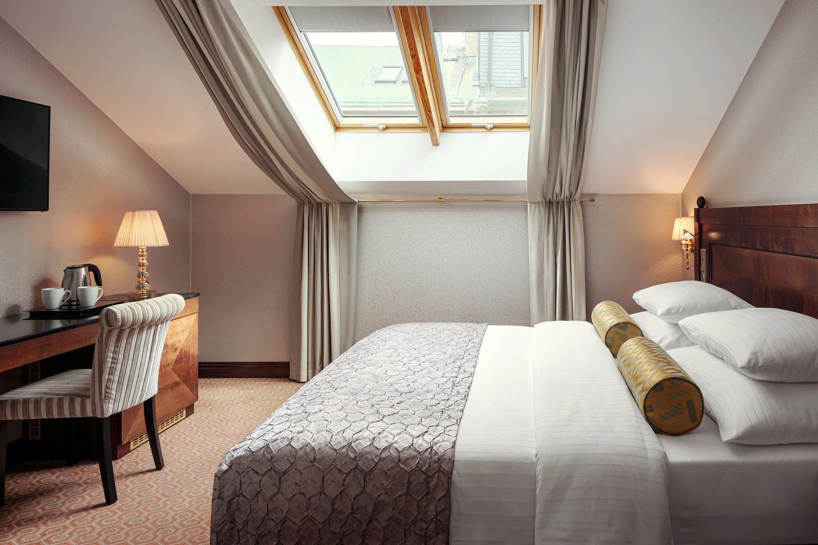 Cosmopolitan Hotel Prague