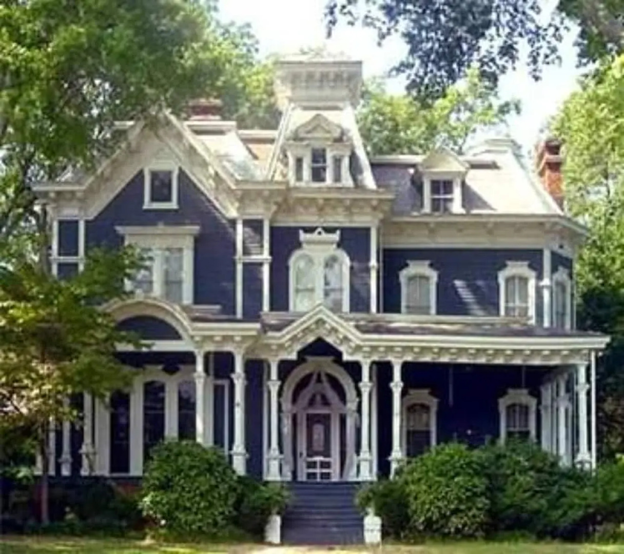 The Claremont House Bed & Breakfast