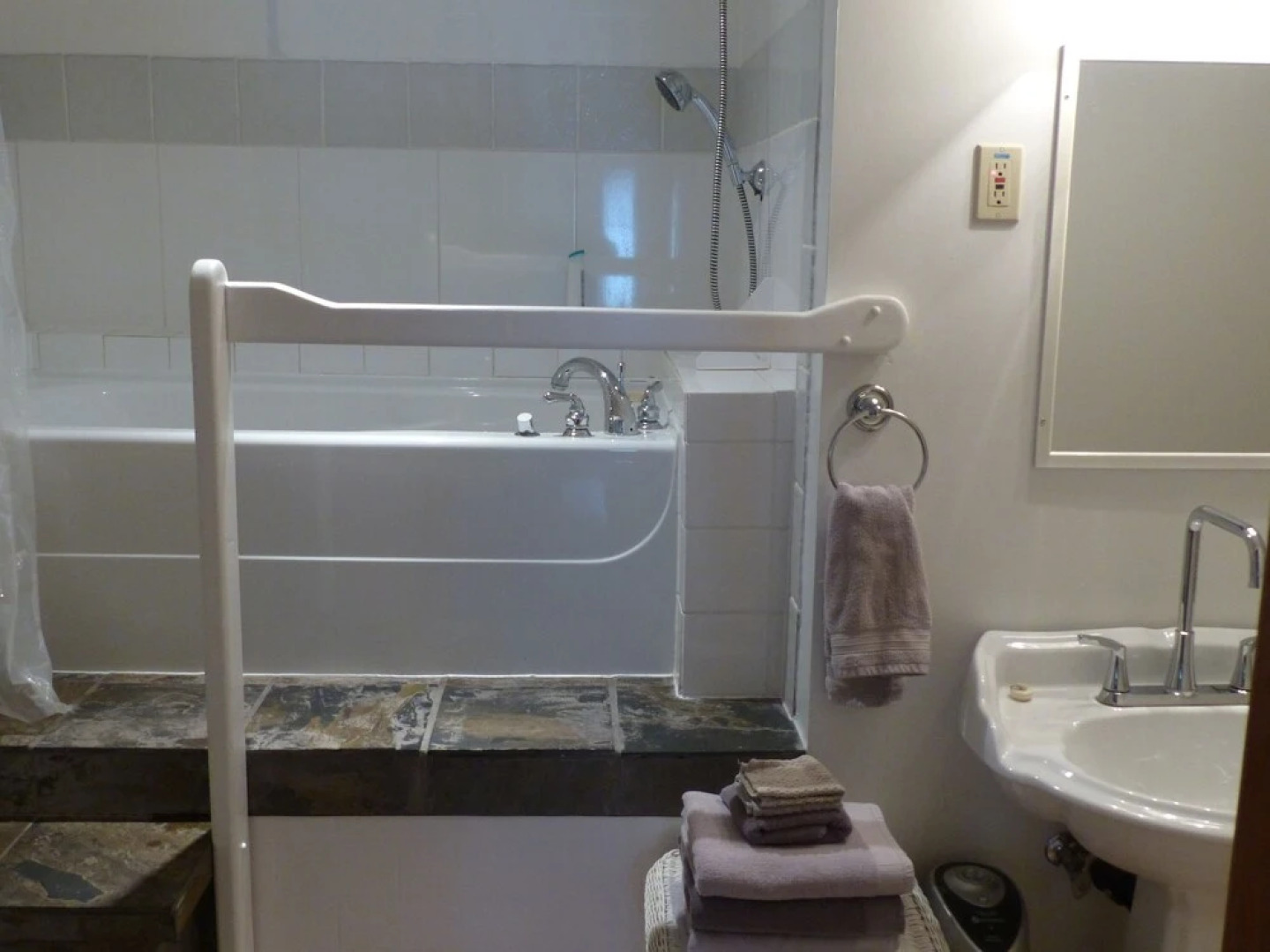 Ainsworth Springs Suites