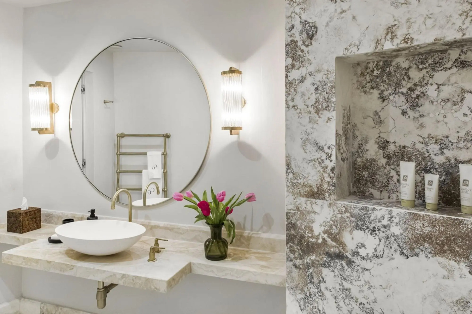 Beautiful Modern Villa IN THE Tuscan Countryside-villa Conti