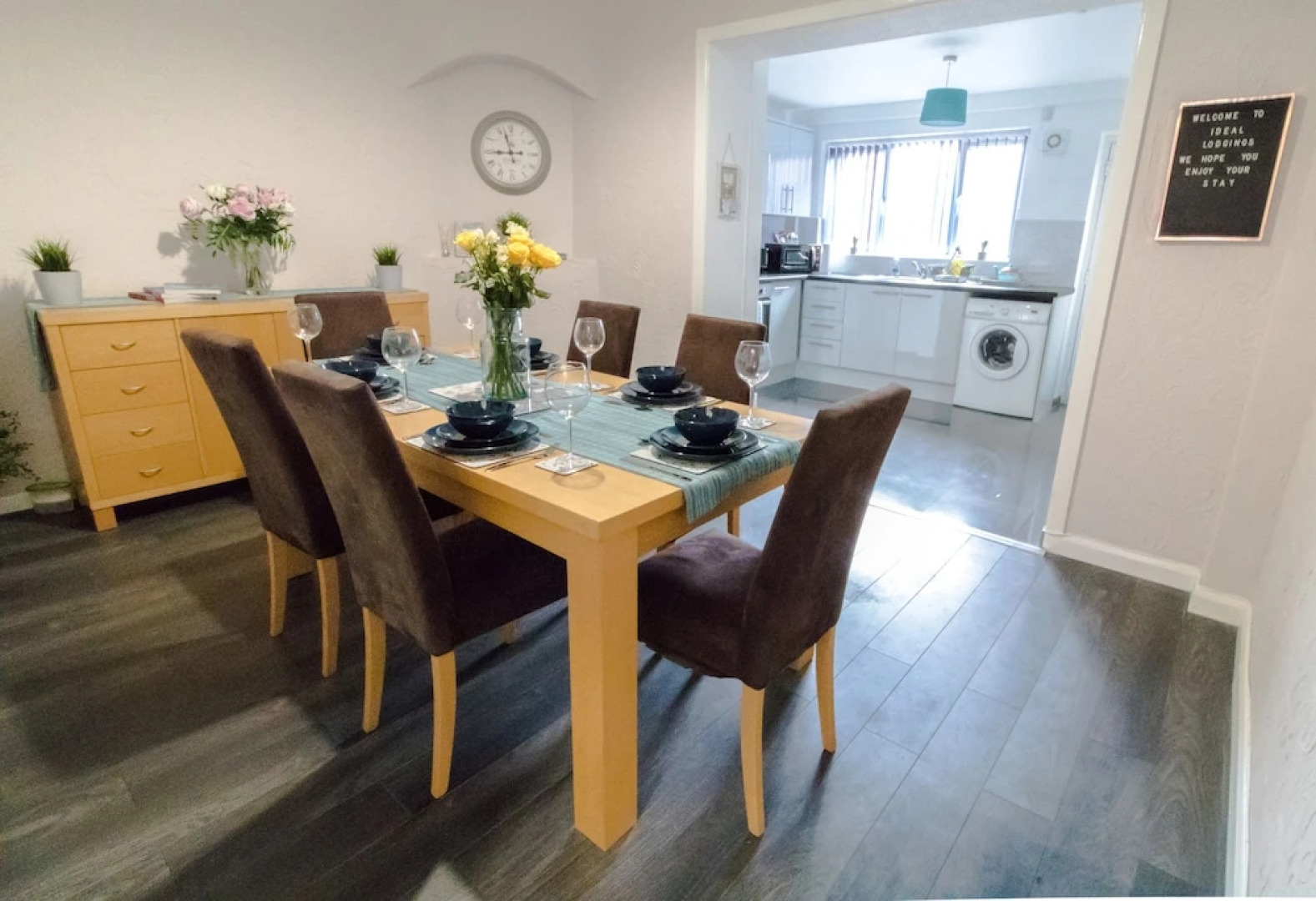 Ideal Home Away in Bury