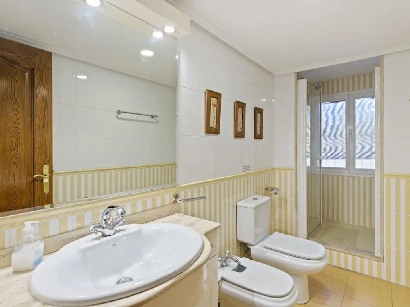 Lassy Villa in Assa, Álava With Private Pool
