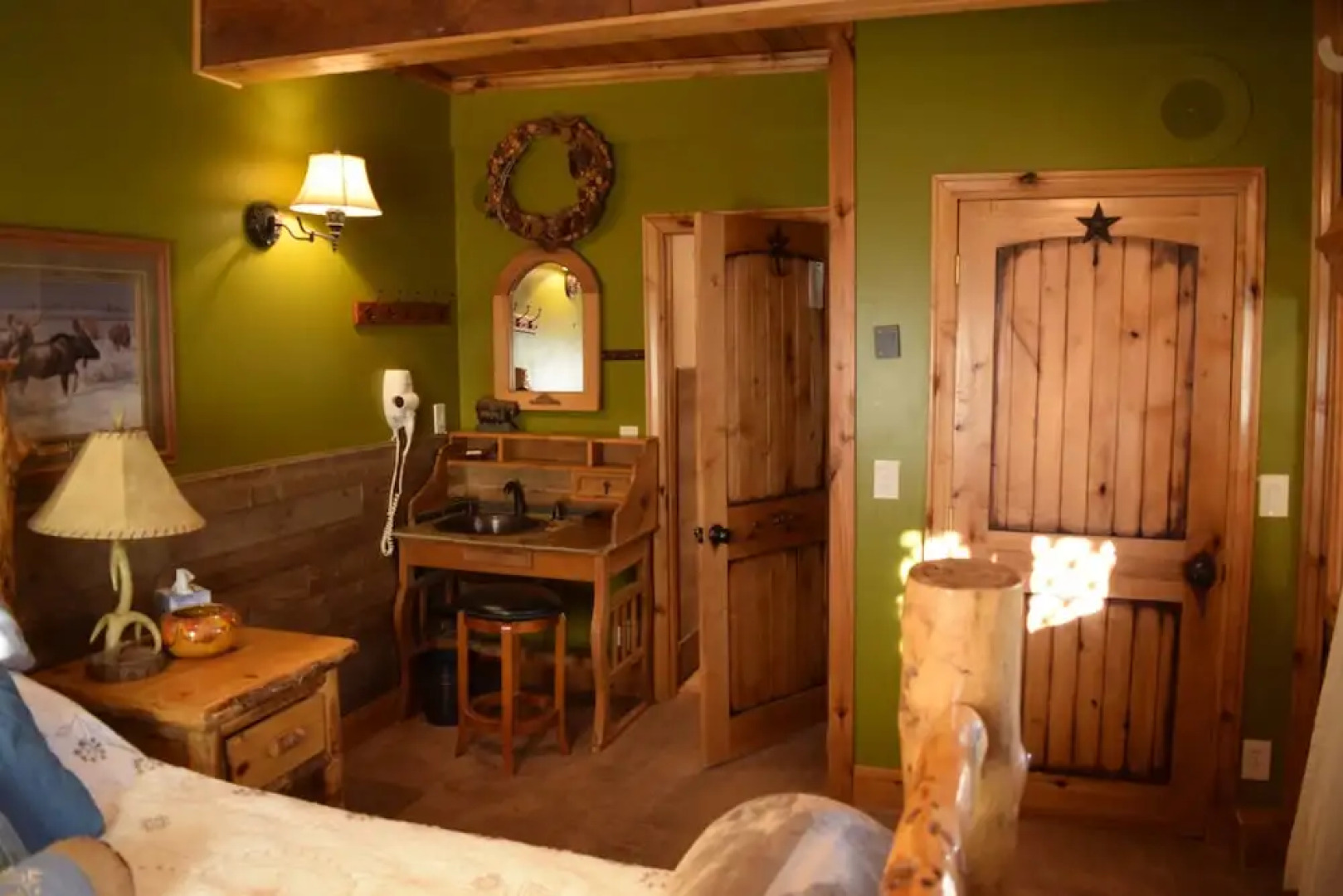 The Aspen Moose Vacation Cabin