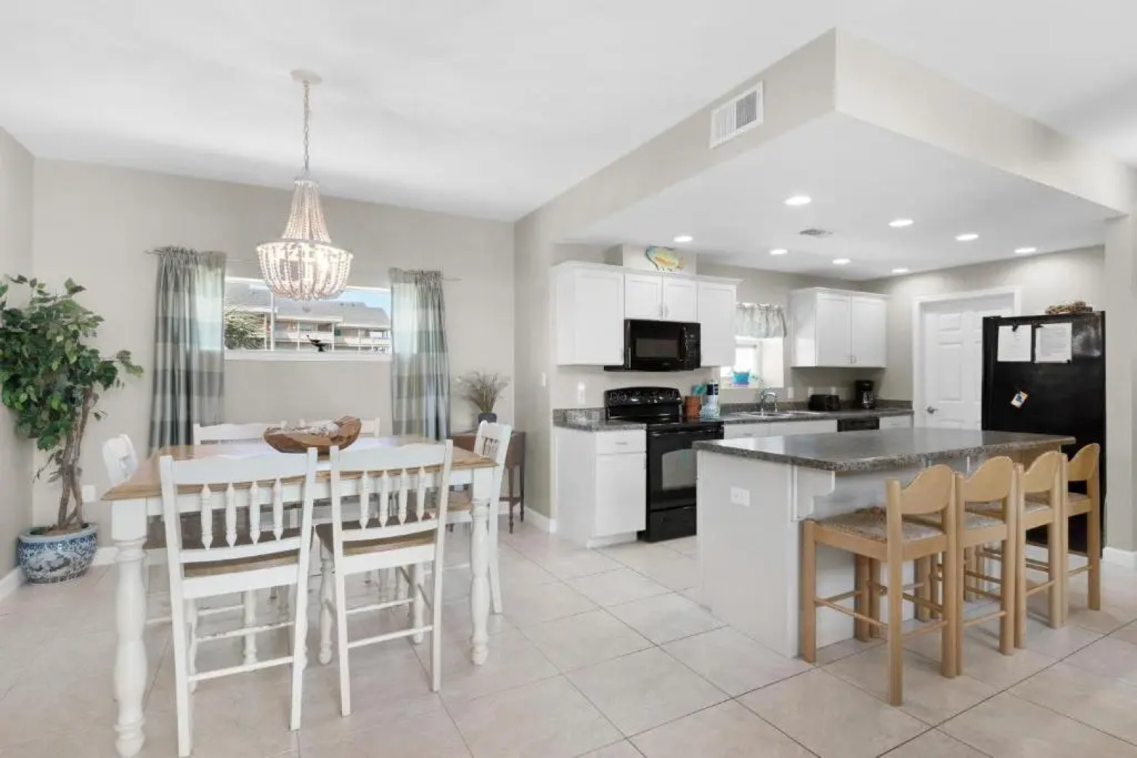 Portside Villas unit 13 - Three Bedroom Townhouse