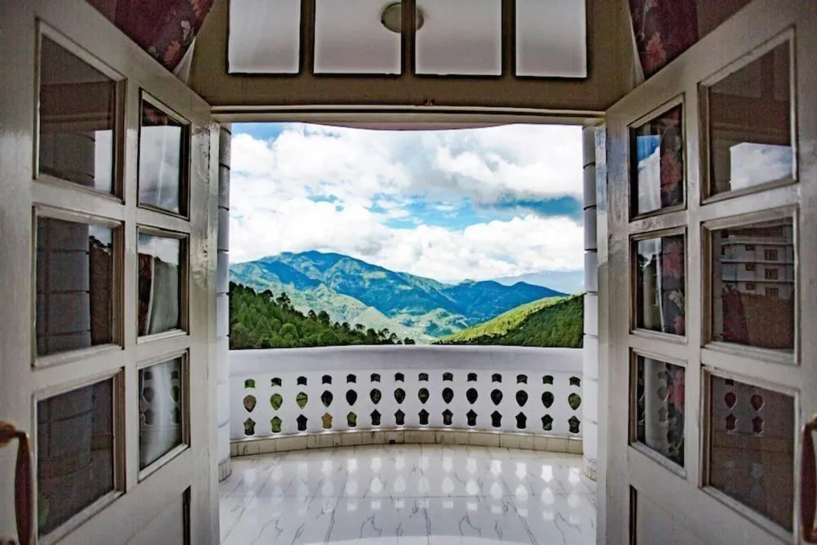 Tehri Club and Resorts