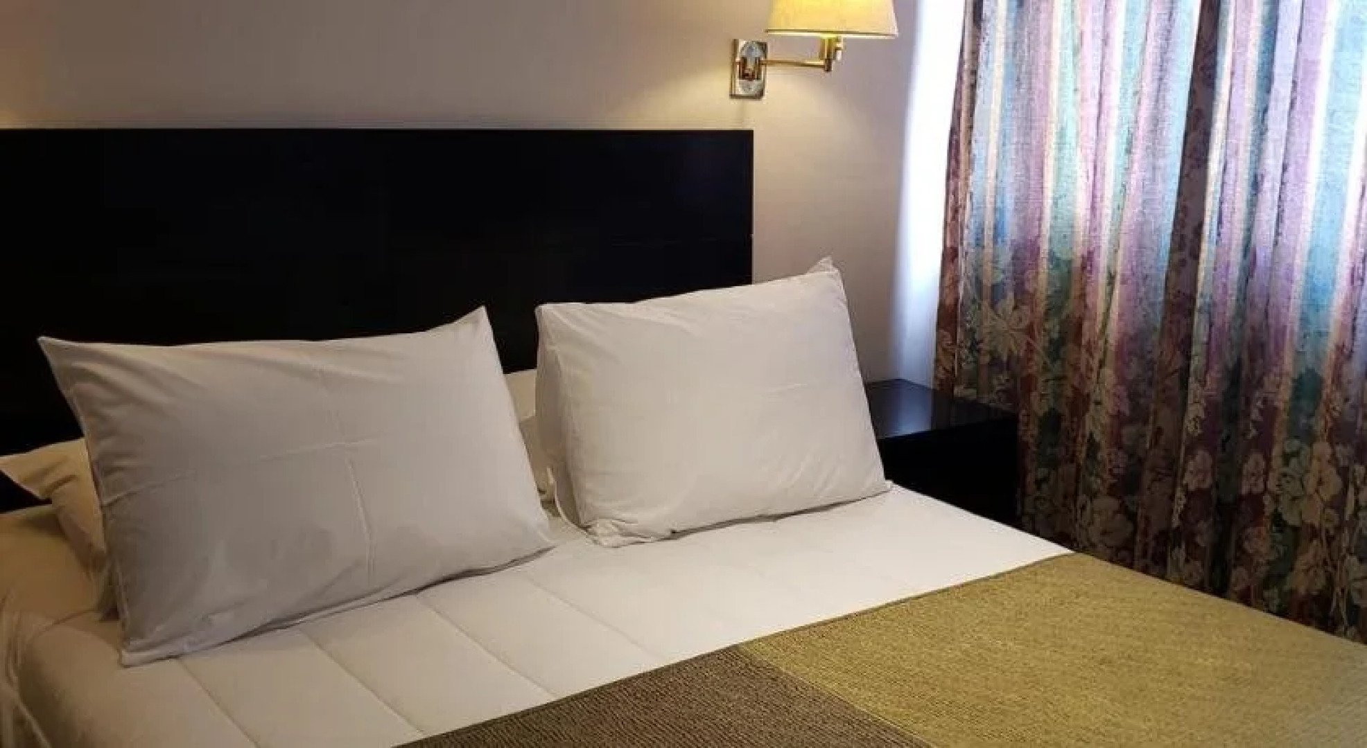 Hotel Gavina Express