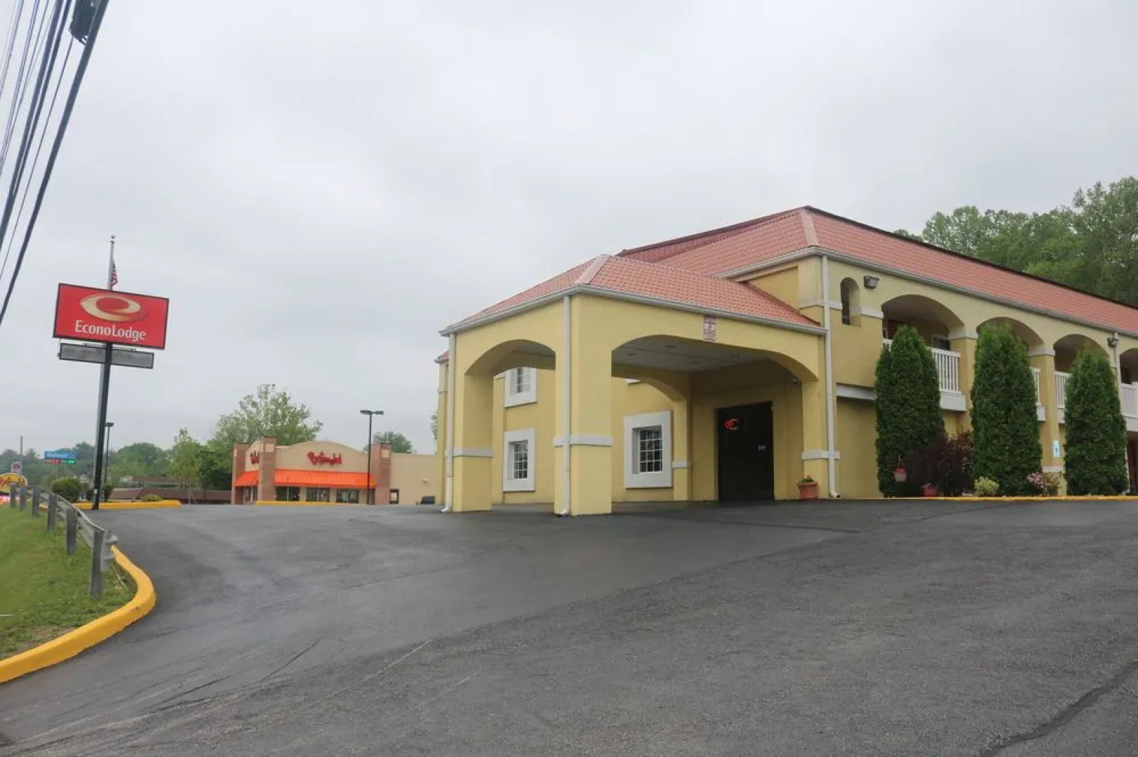 Econo Lodge Huntington - Barboursville University Area