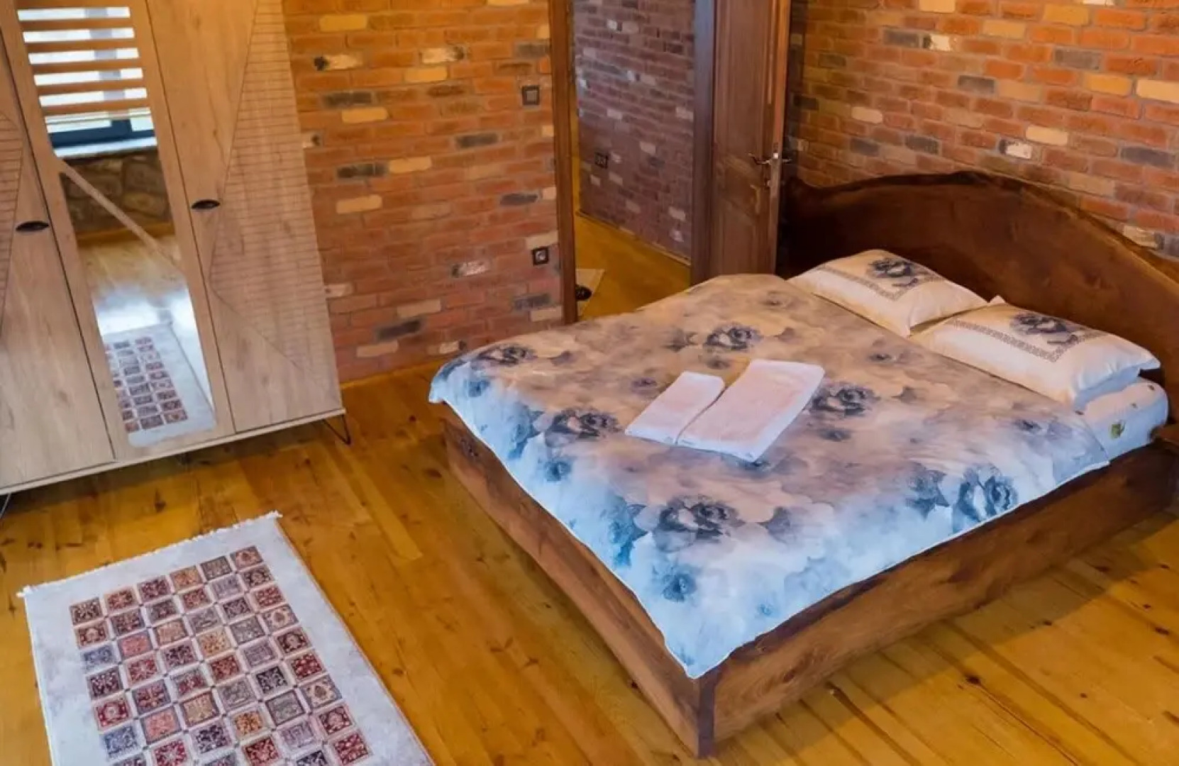 Amazing Stone House With Fireplace and Private Pool Surrounded With Nature in Iznik Bursa