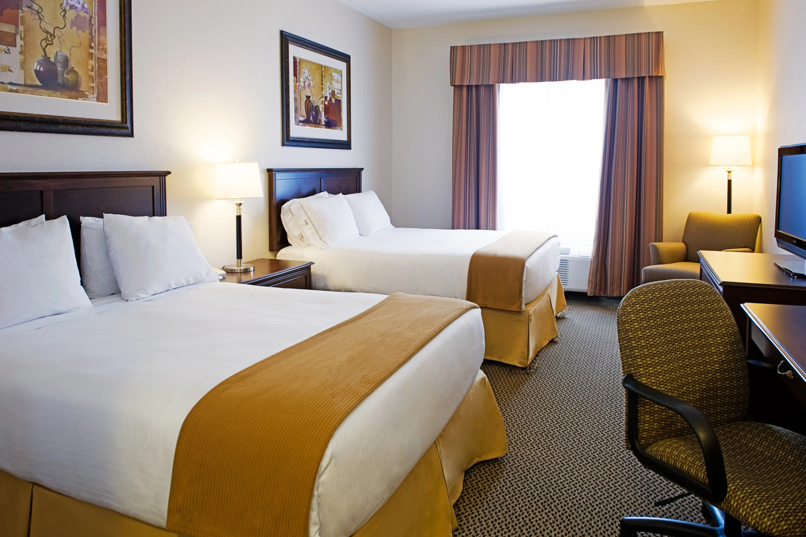 Holiday Inn Express & Suites Slave Lake by IHG