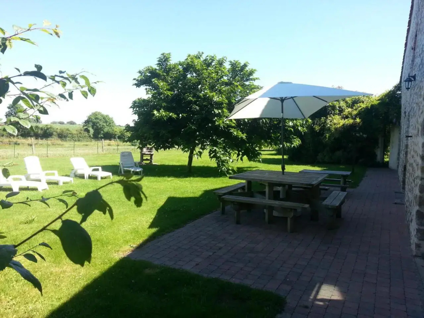 Les Gîtes au Soleil Levant