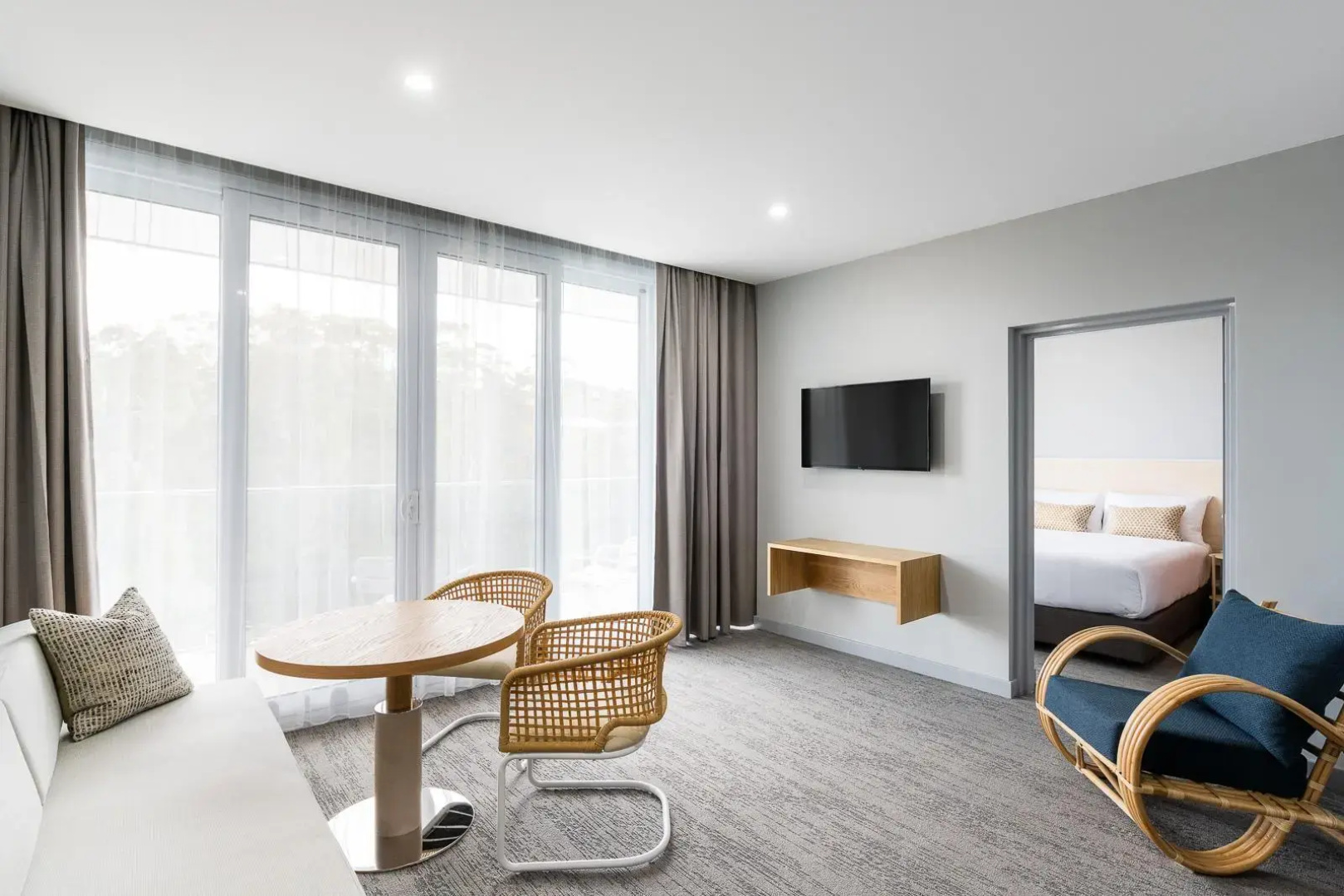 Abode Hotel Malua Bay