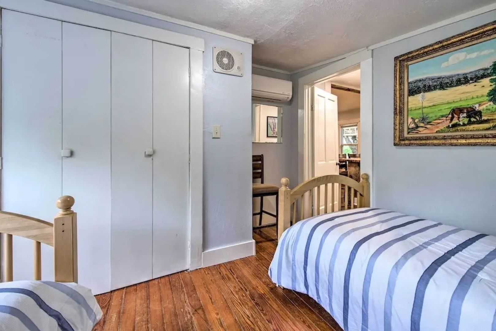 Betty B's River House < 1 Mi to Blanco State Park!