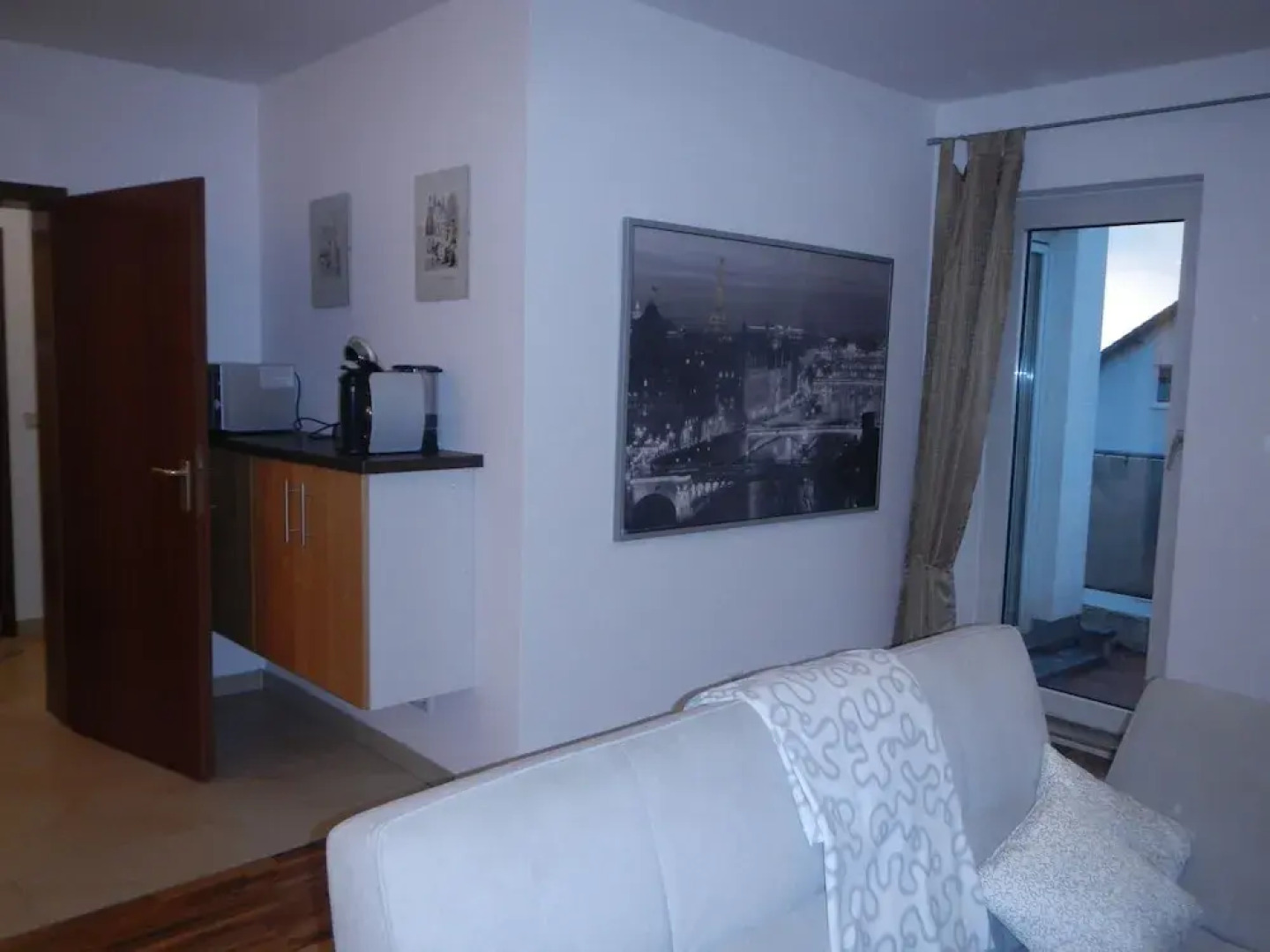 Großzügiges Zweiraumapartment Troisdorf