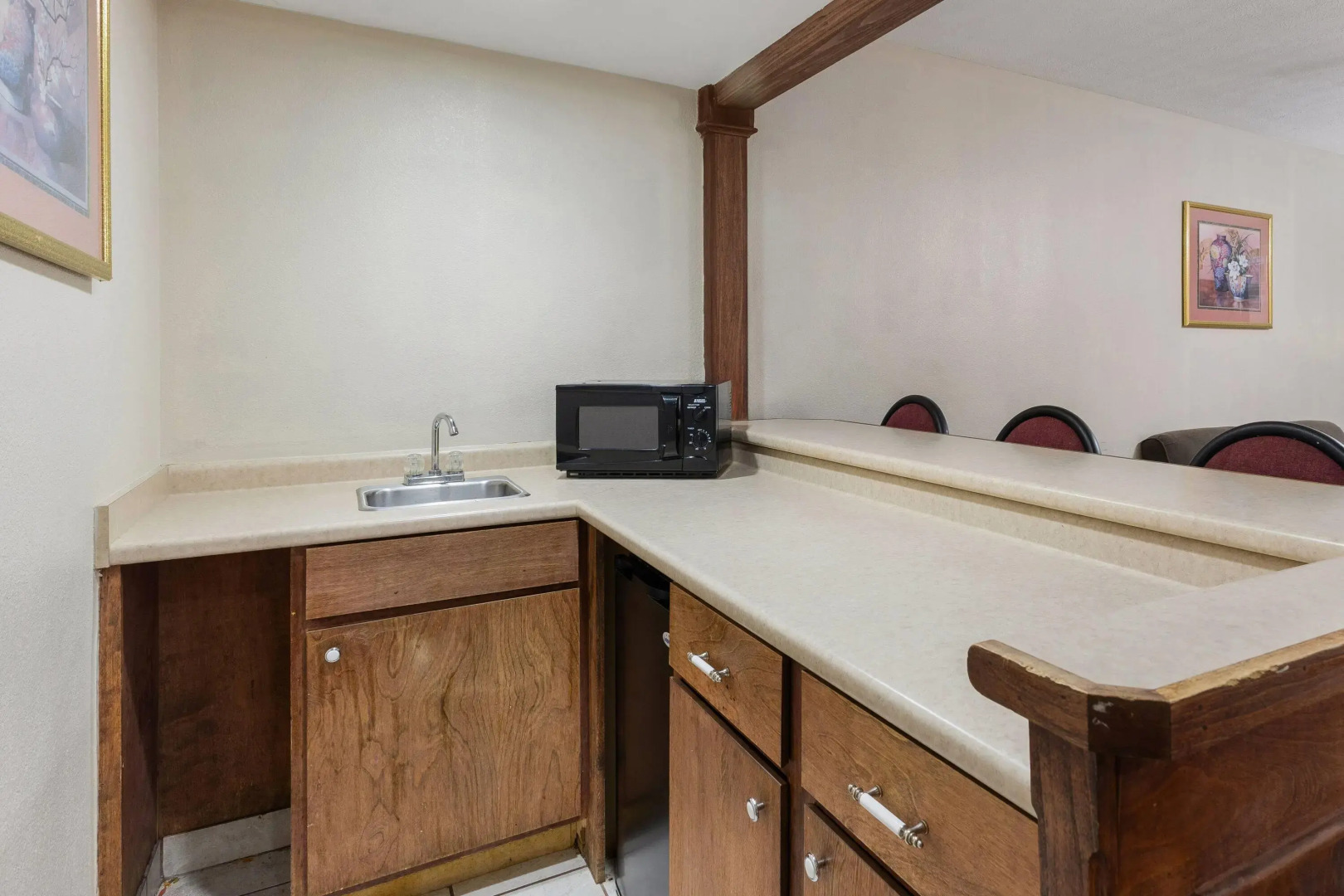 Days Inn by Wyndham Madisonville