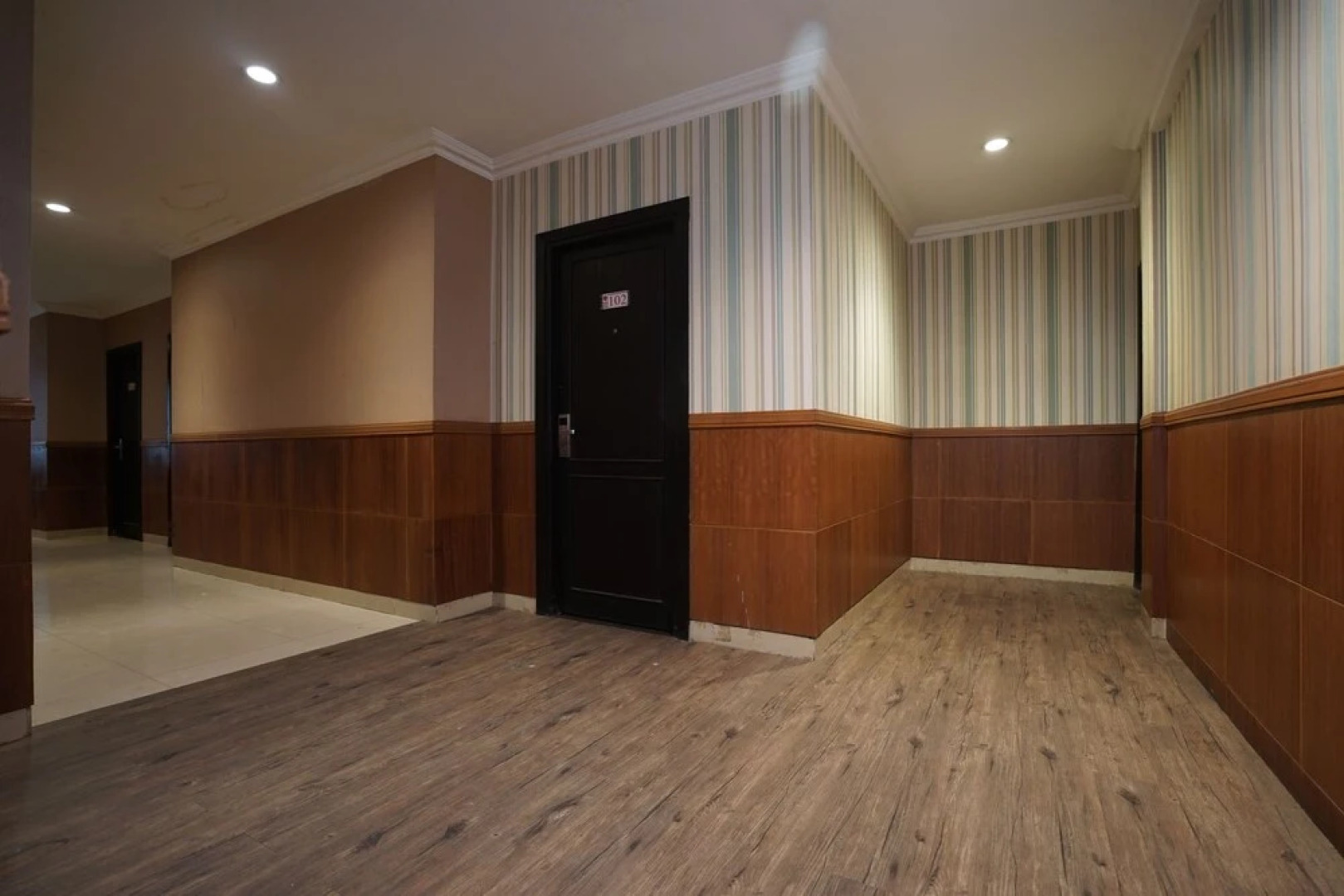 Feodora Airport Hotel