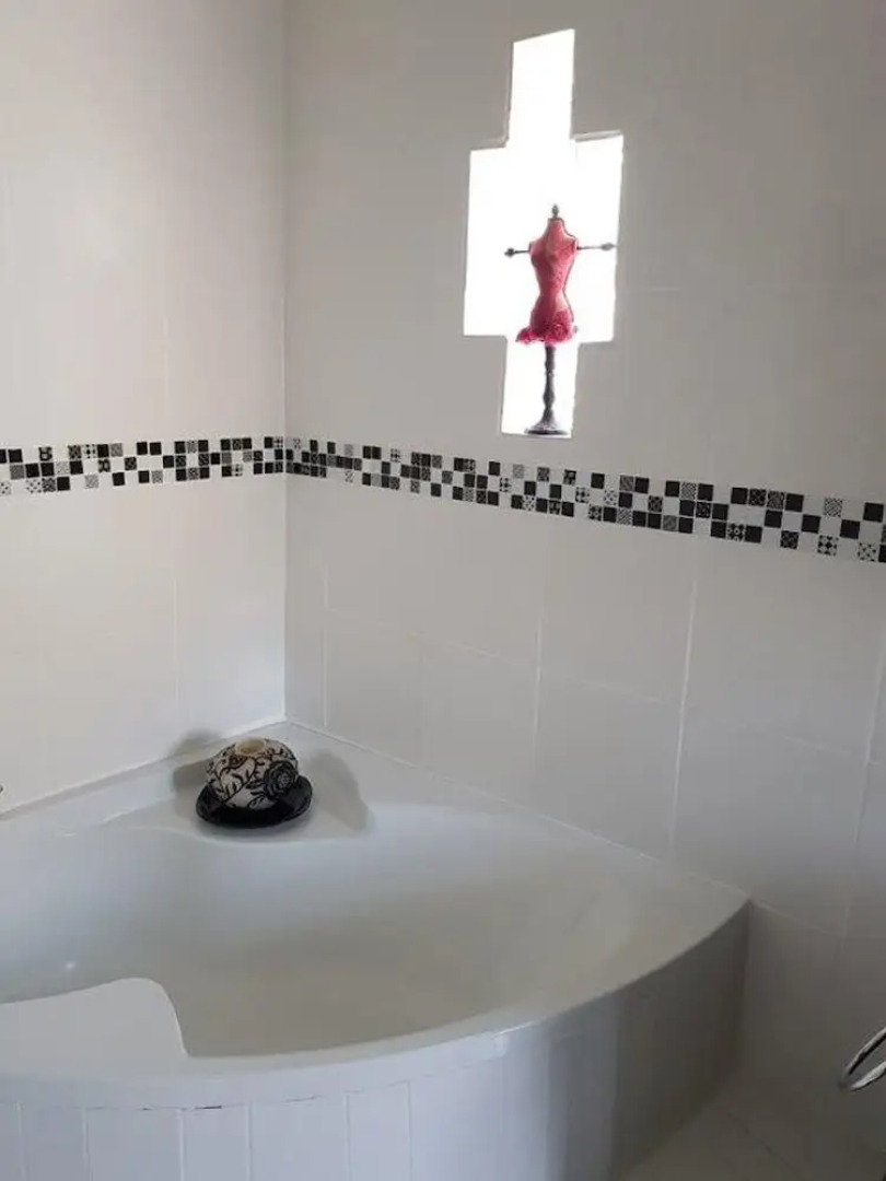 Whara-Whara Guesthouse