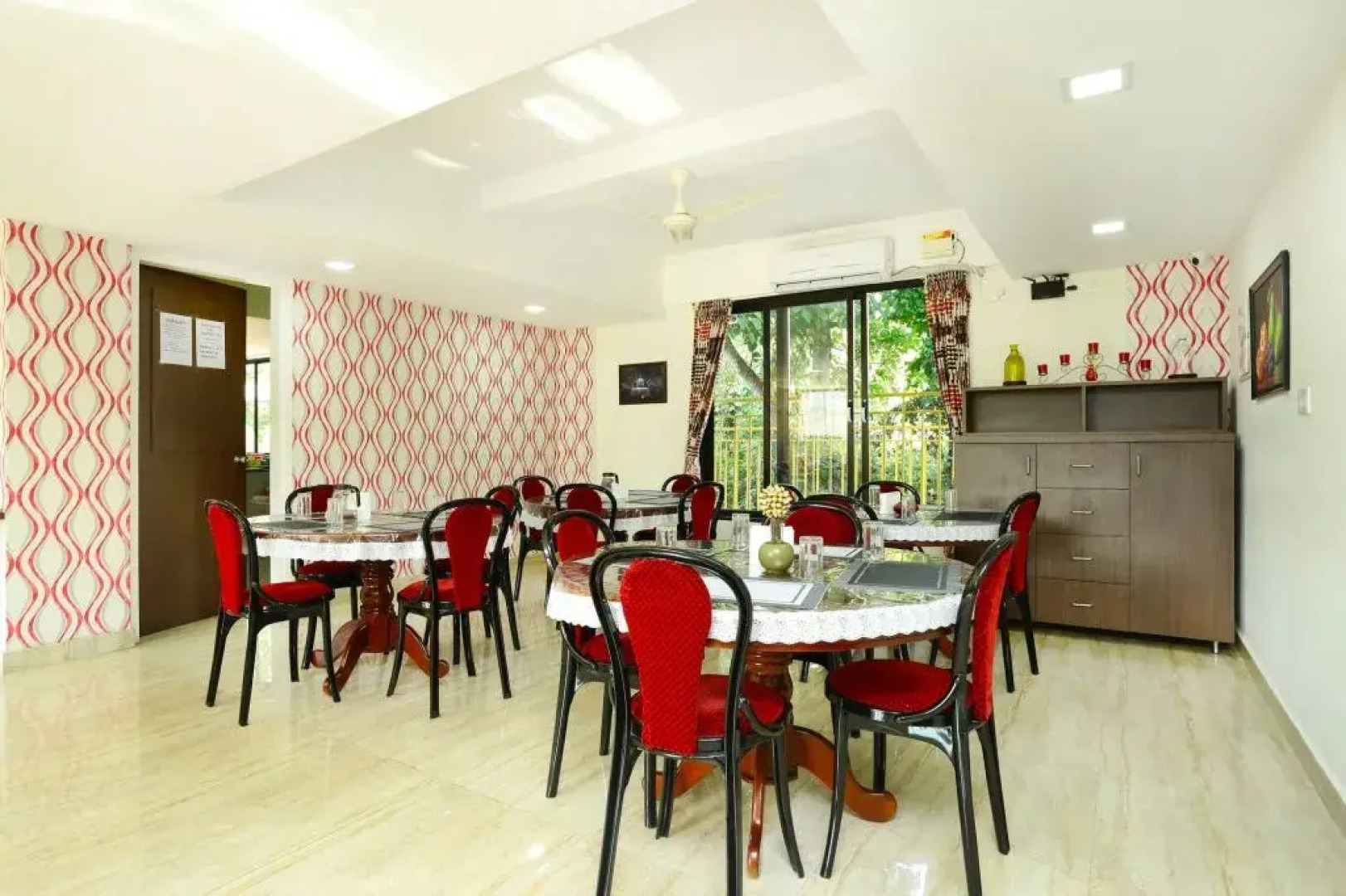 SilverKey Executive Stays 20010 Kakkanad