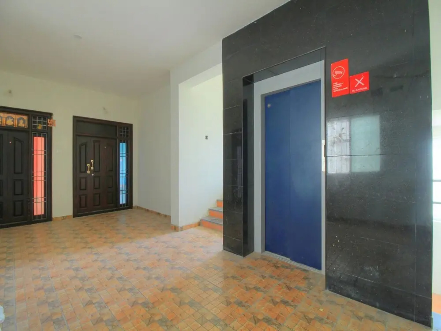 OYO 13943 Home Modern 2BHK Boat House