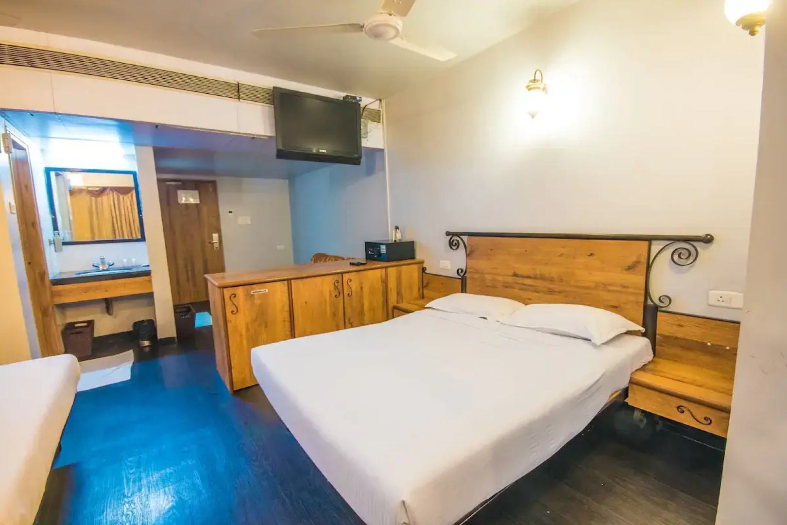 Infiniti Hotel & Spa