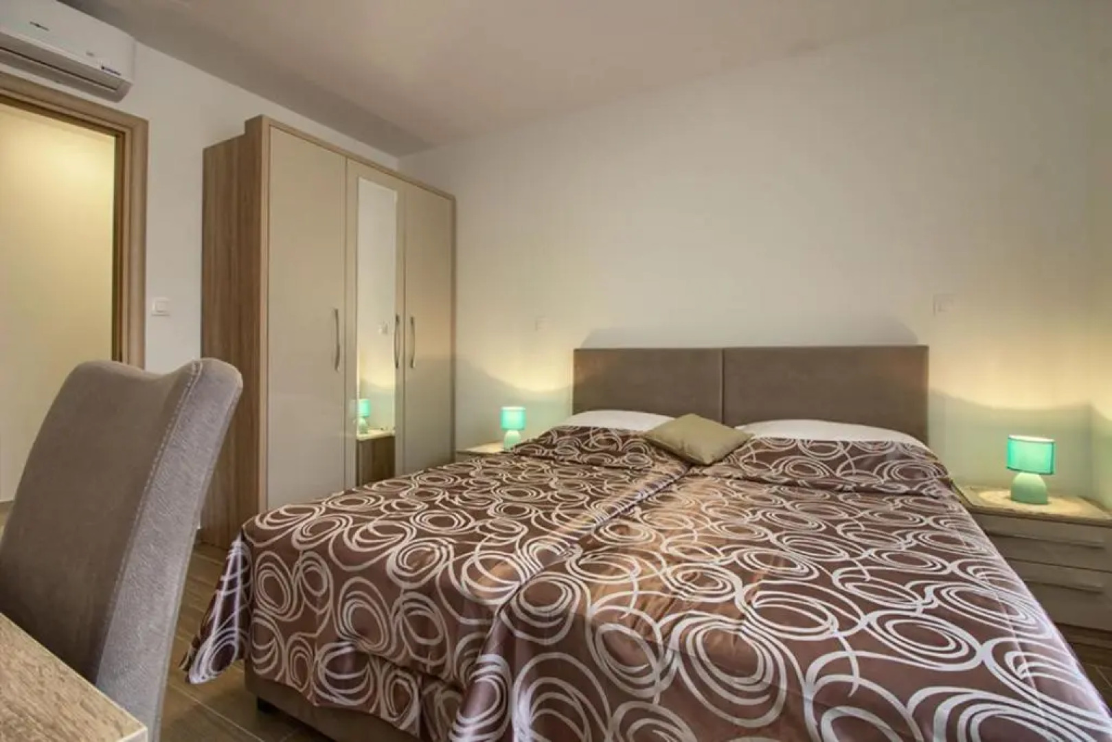 Charming villa Marisol 200m from the beach