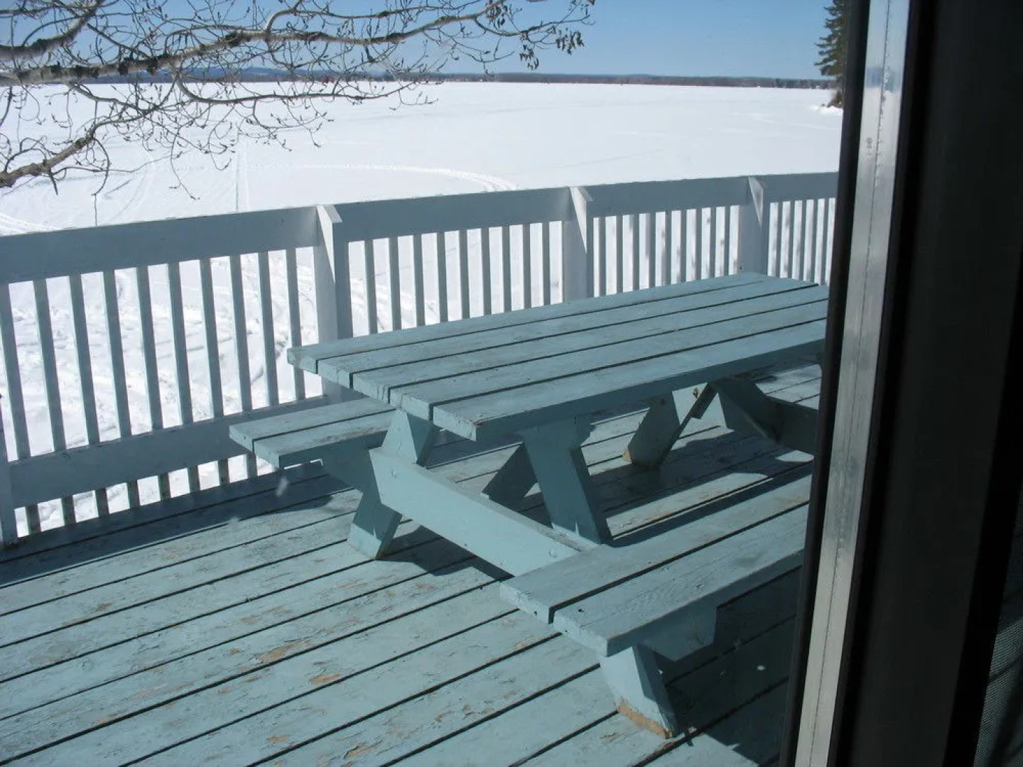 Sands on Golden Lake