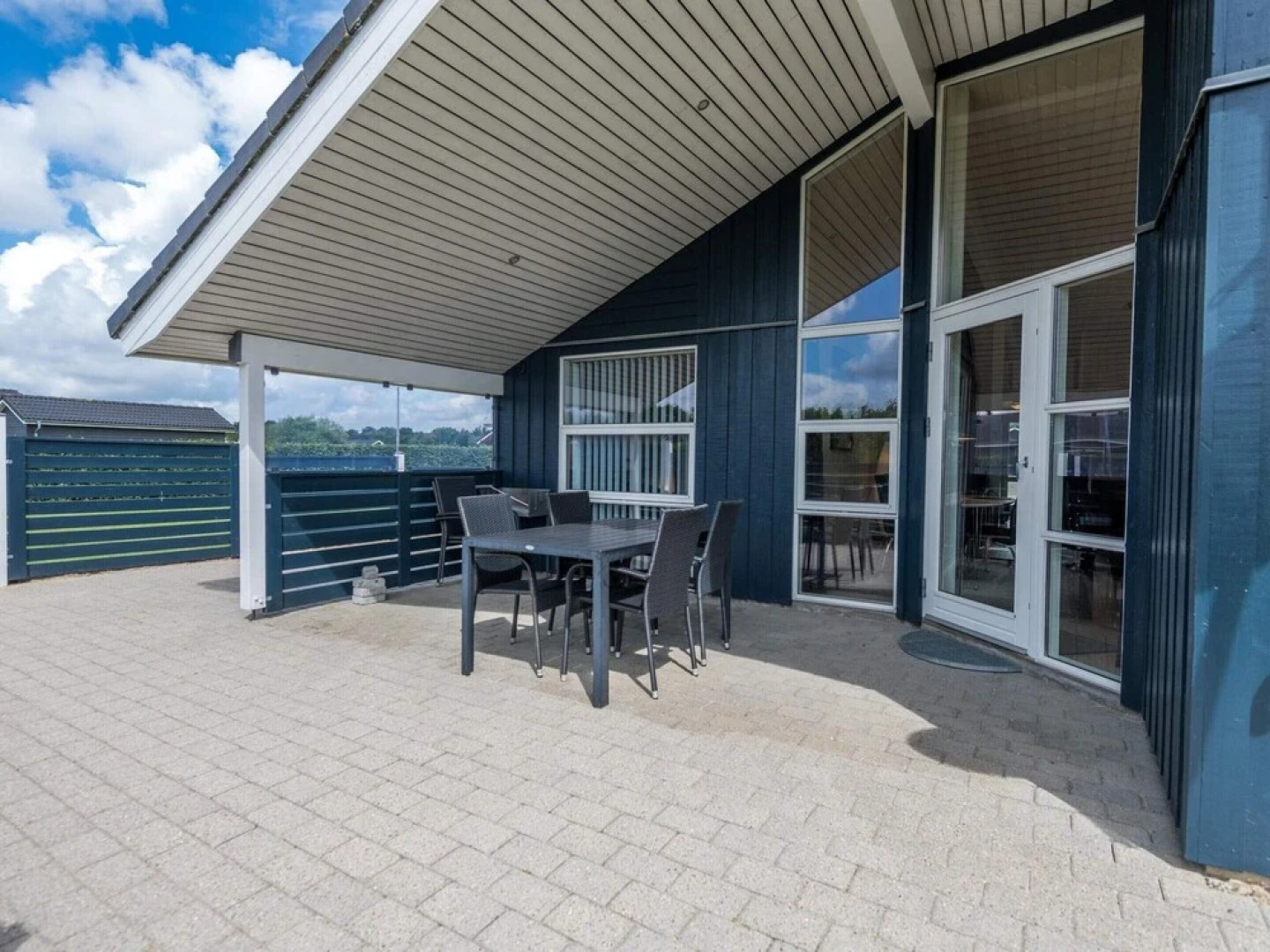 6 Person Holiday Home in Hemmet