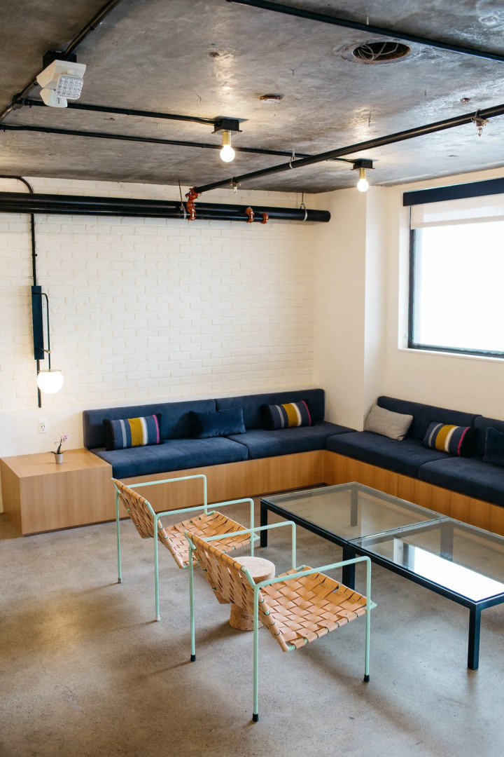 Trumbull and Porter Hotel