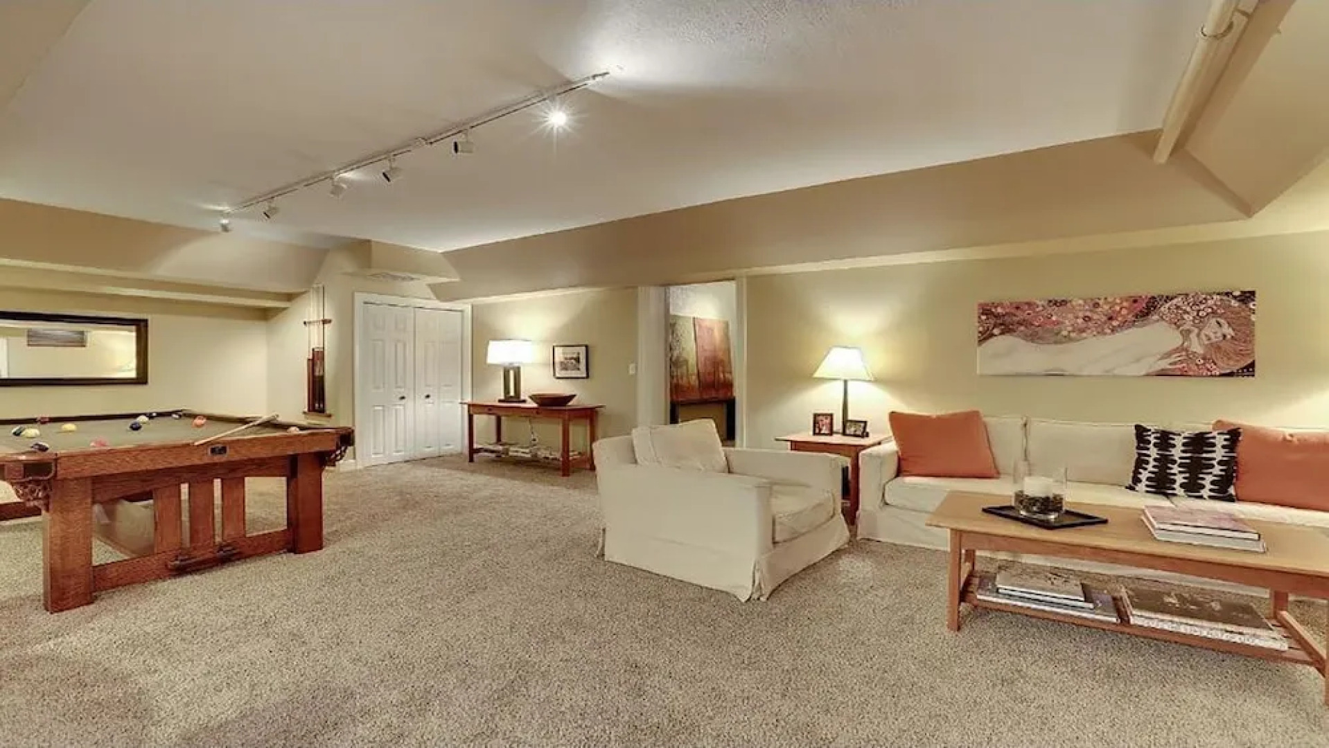 Luxury Georgian Mansion