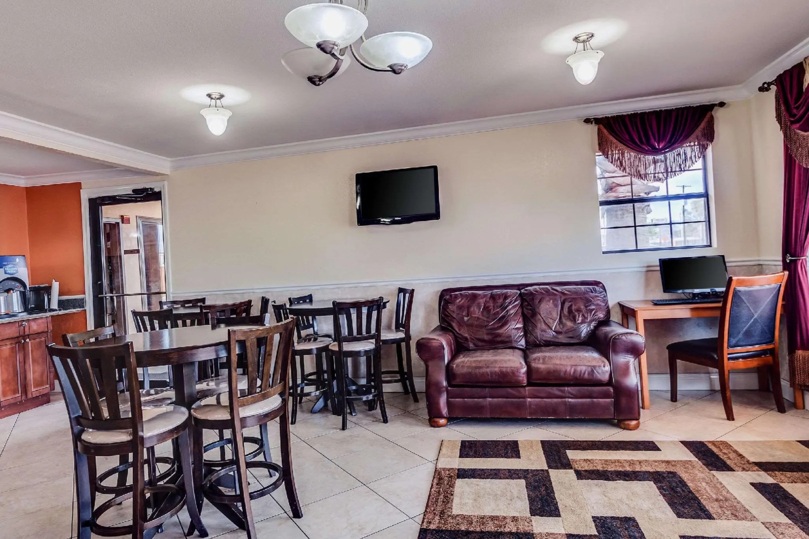 Econo Lodge Lake Charles University Area