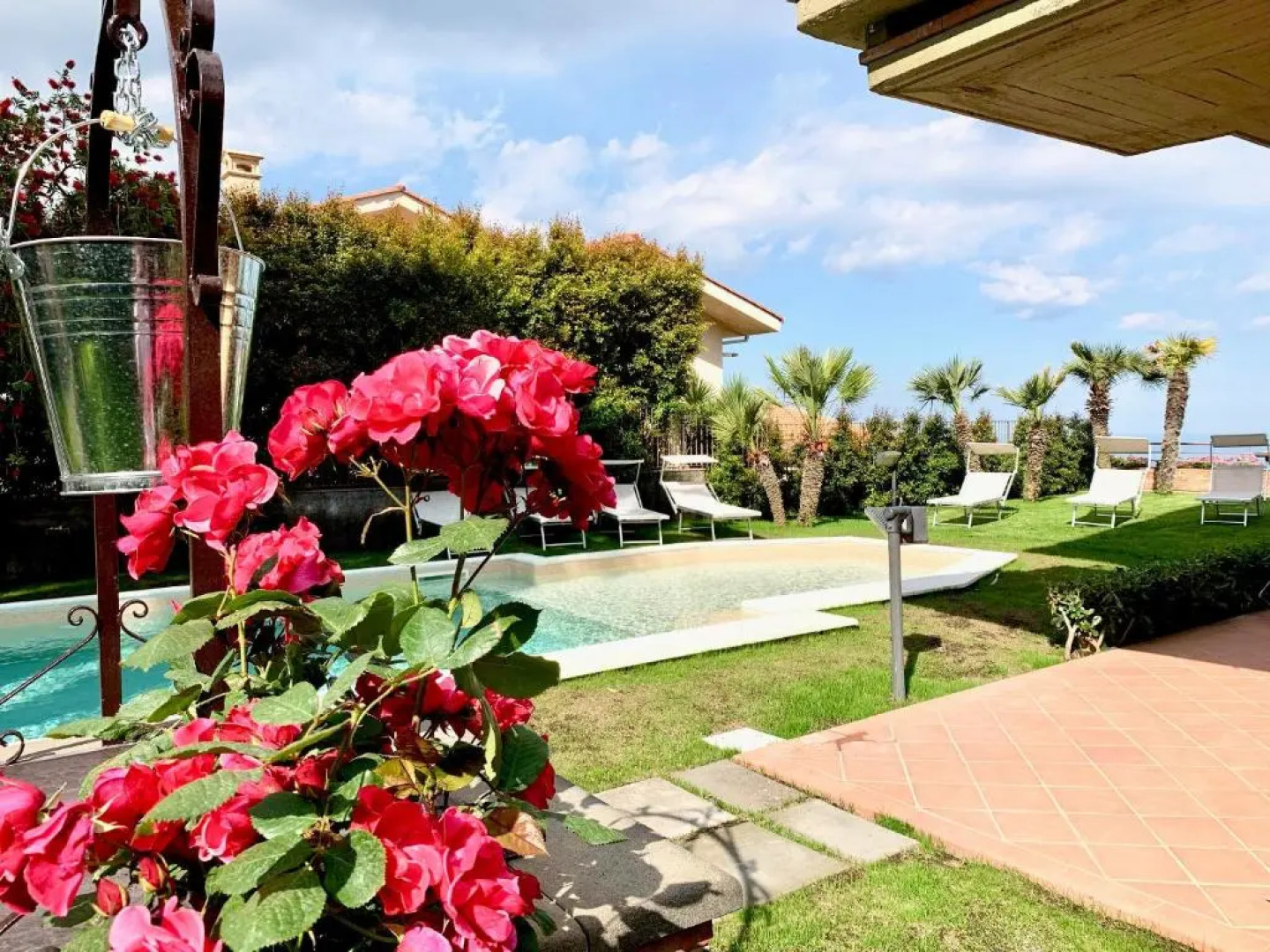 5 bedrooms villa with private pool and wifi at Trecastagni