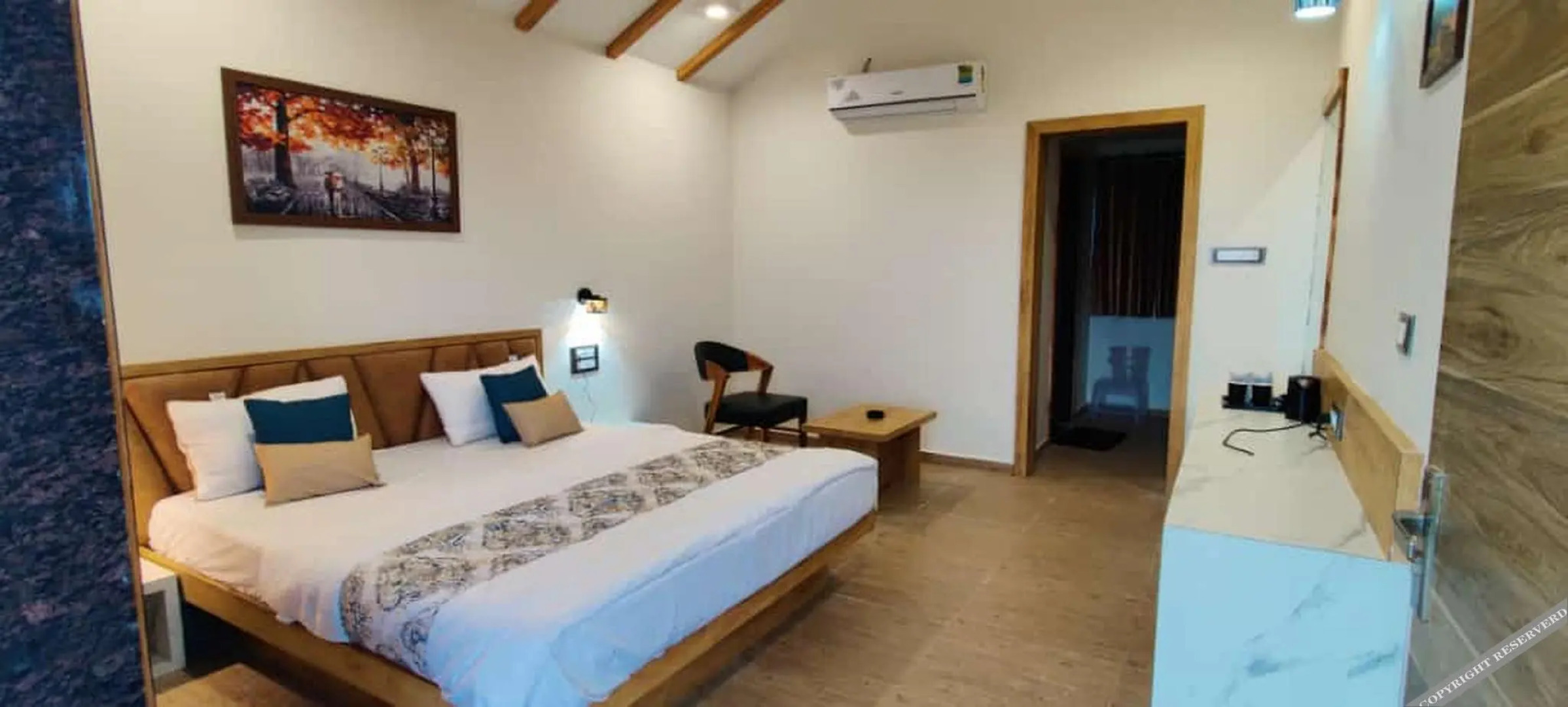 The Comfort Gir Resort