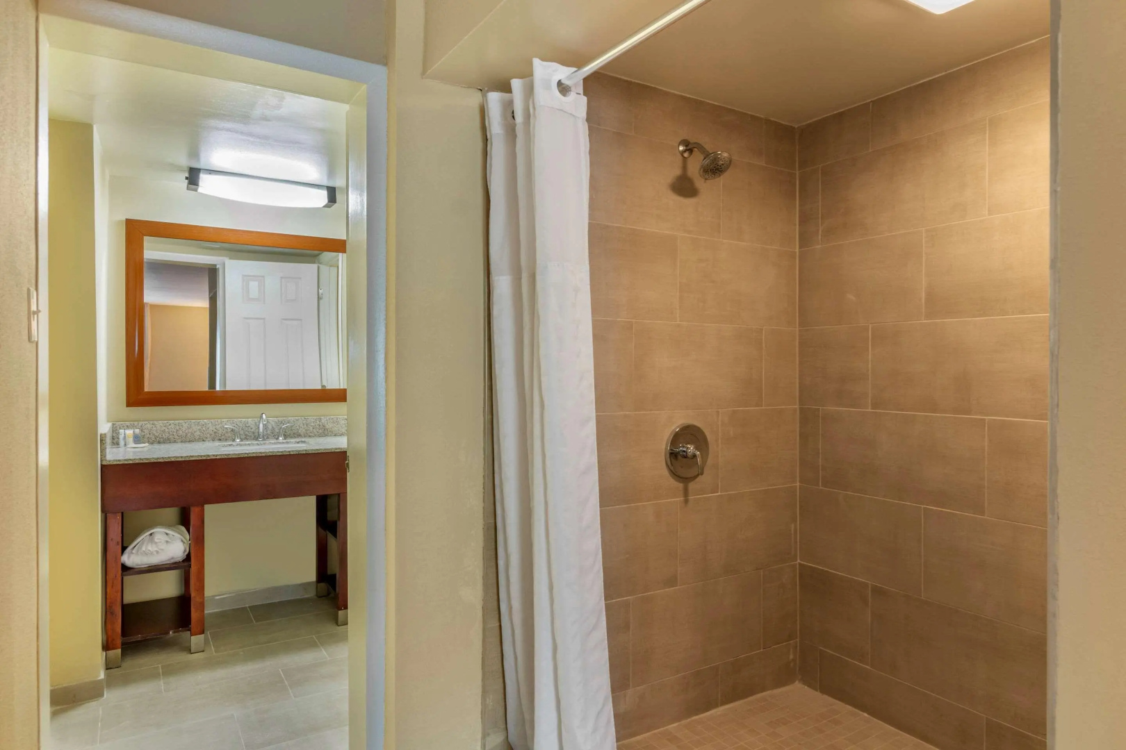 Comfort Inn Petersburg Fort Lee Area
