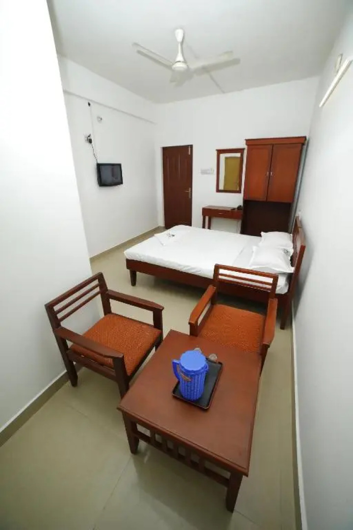 Kairali Tourist Home