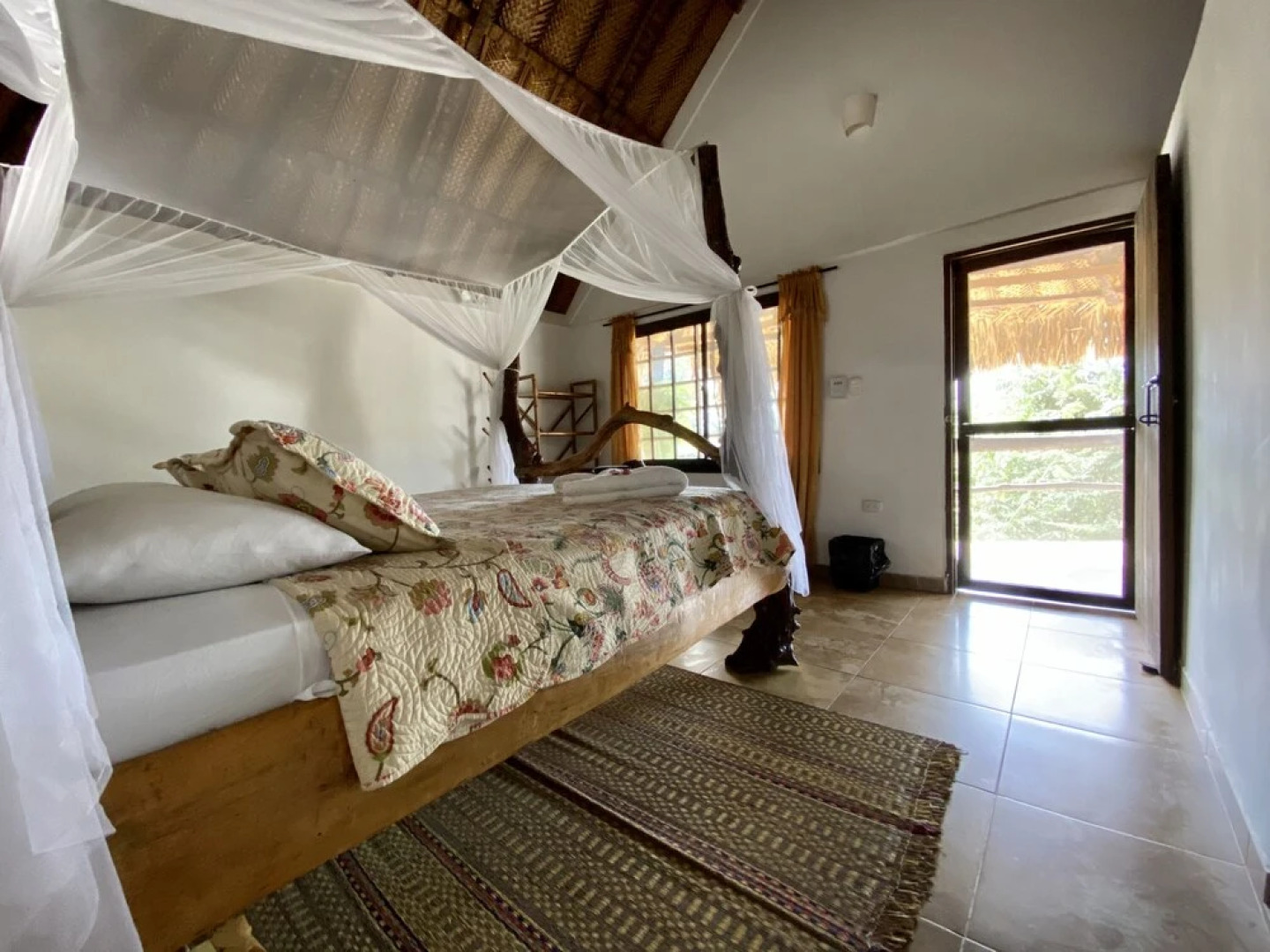 Quetzal Dorado Ecolodge