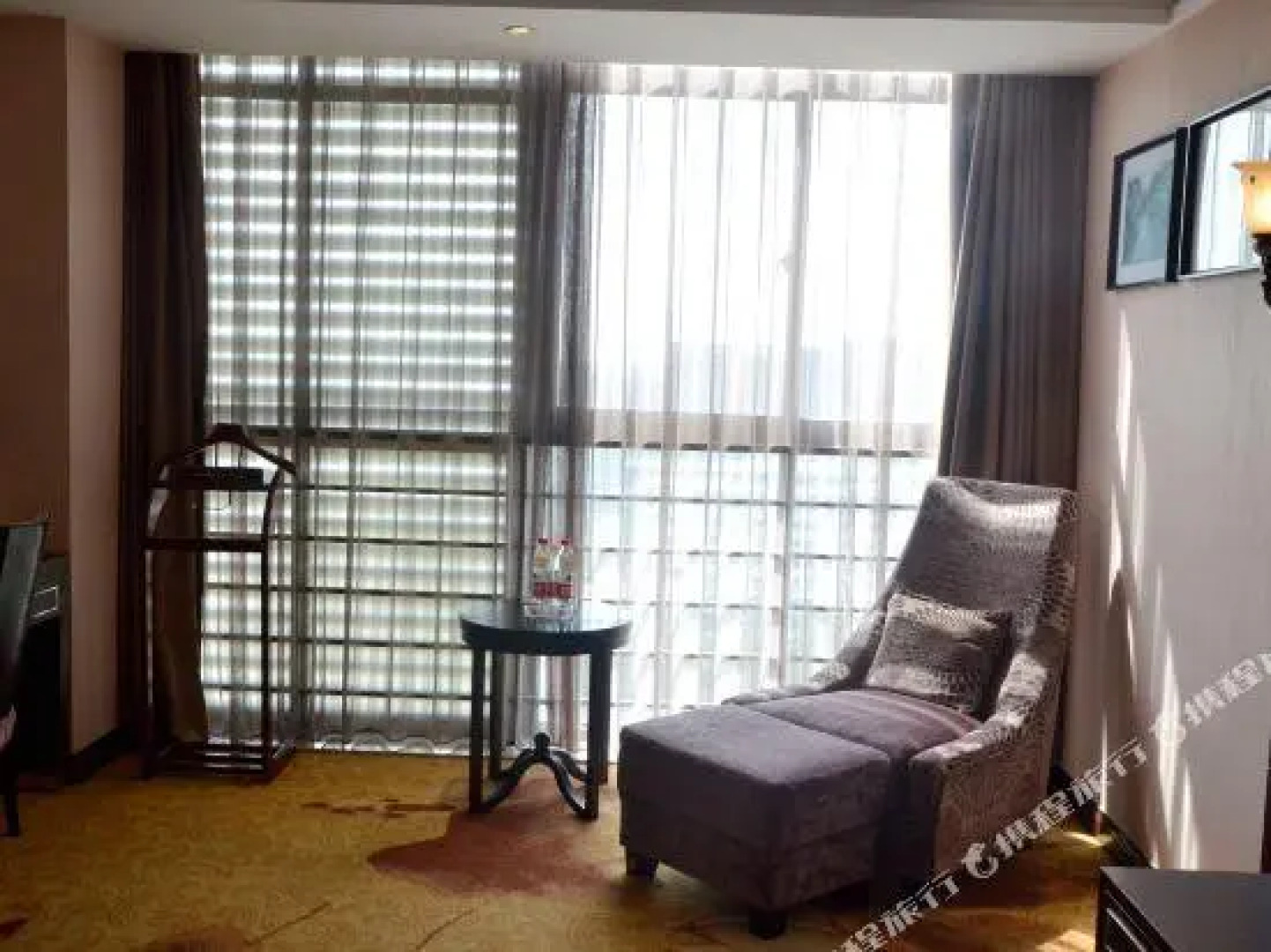 Sanhe International Hotel