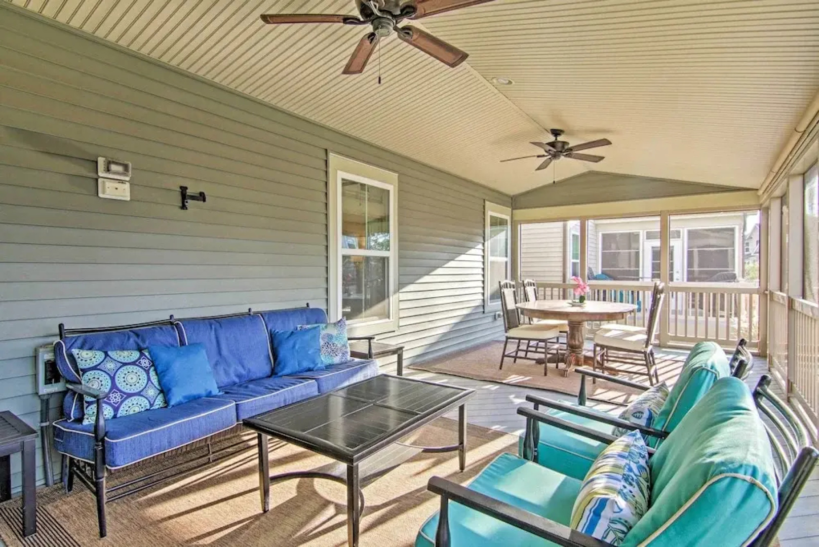 Resort Amenities & Screened Porch: Ocean View Home