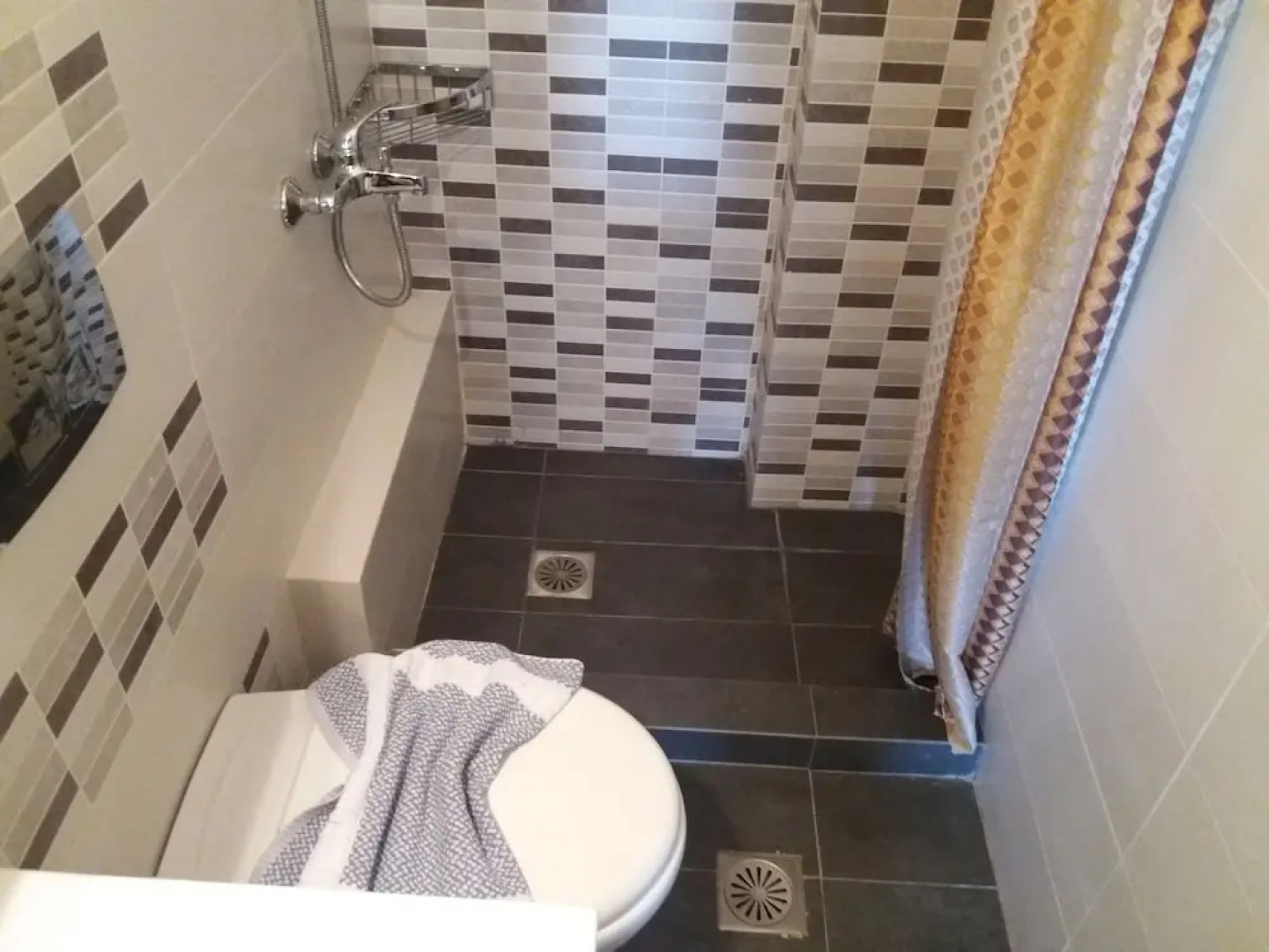 Akrotiri Panorama Apartments