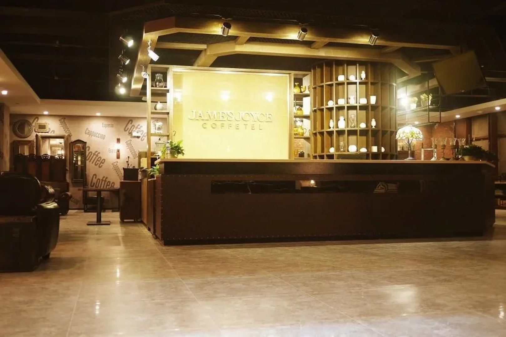 James Joyce Coffetel Shijiazhuang (Railway Station)