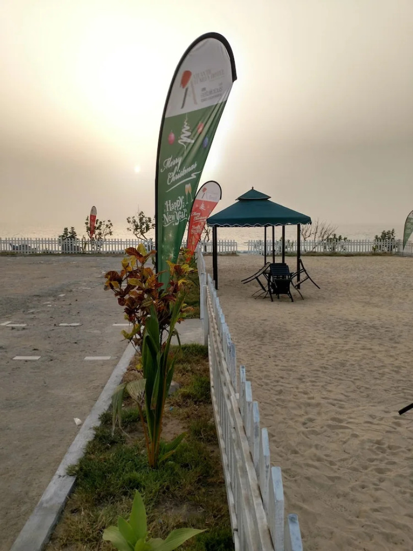 Atlantic Lumley Hotel