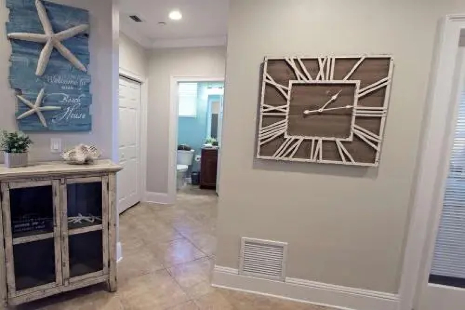 807 Harborview Grande